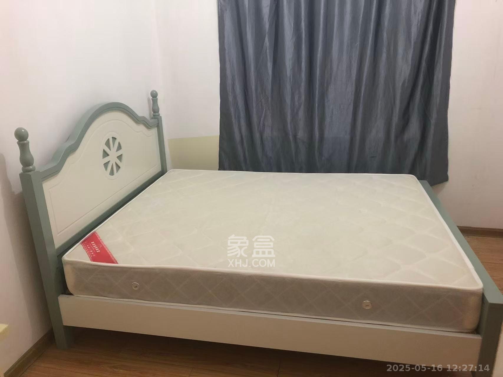 锦湘国际星城三期（锦绣苑）  2室1厅1卫   2500.00元/月室内图
