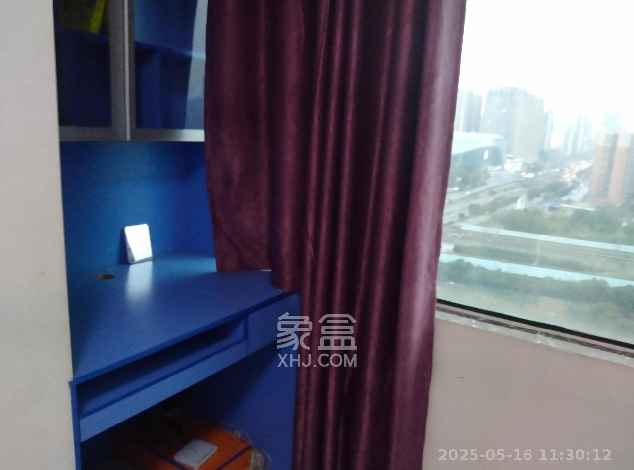 万科魅力之城  2室2厅1卫   1800.00元/月室内图