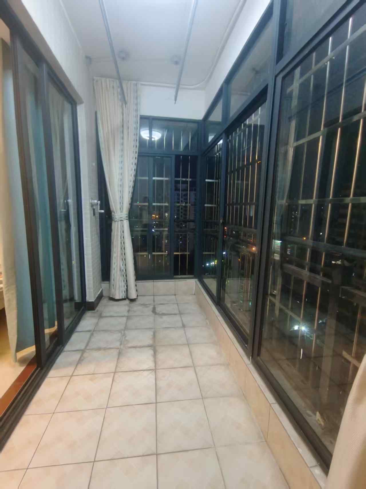 世贸兰庭  1室0厅1卫   1800.00元/月室内图