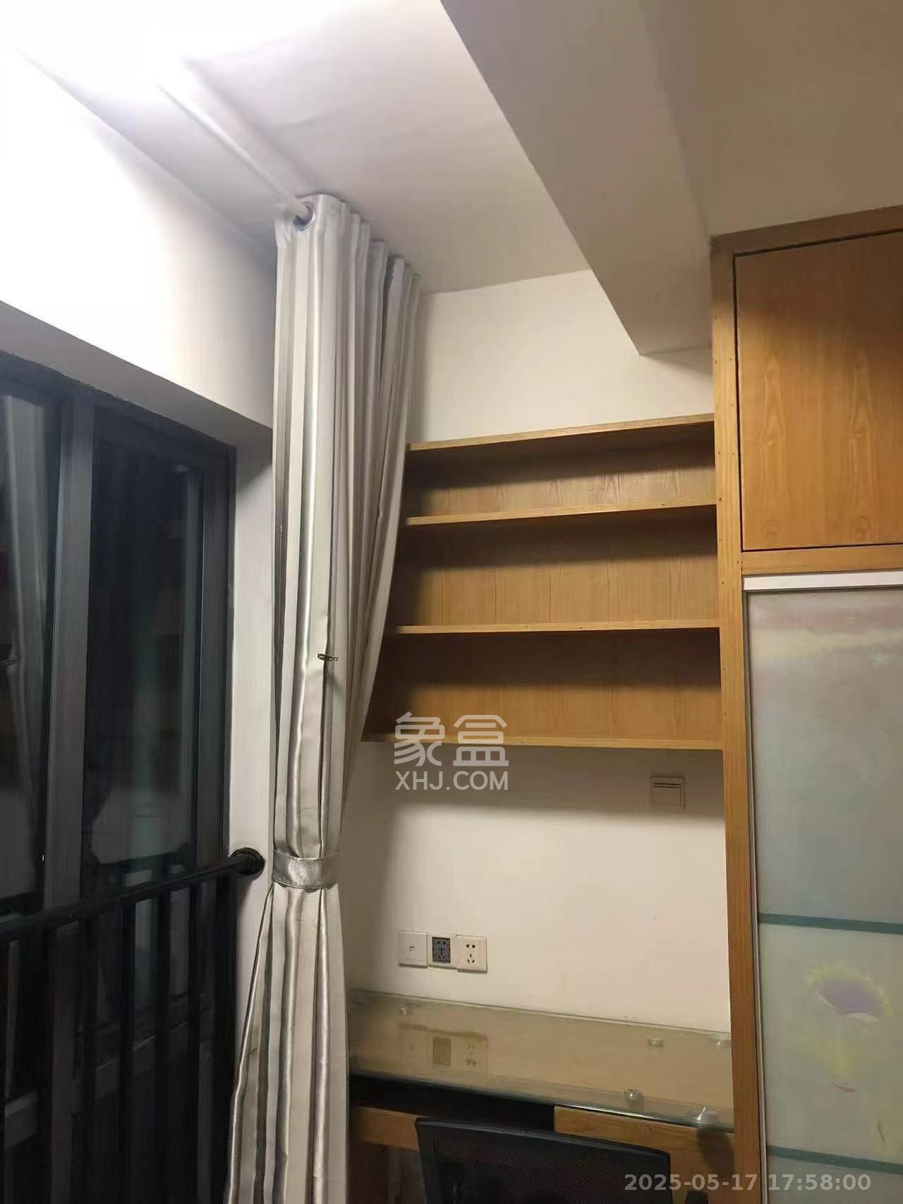 名富公寓  1室0厅1卫   1400.00元/月室内图