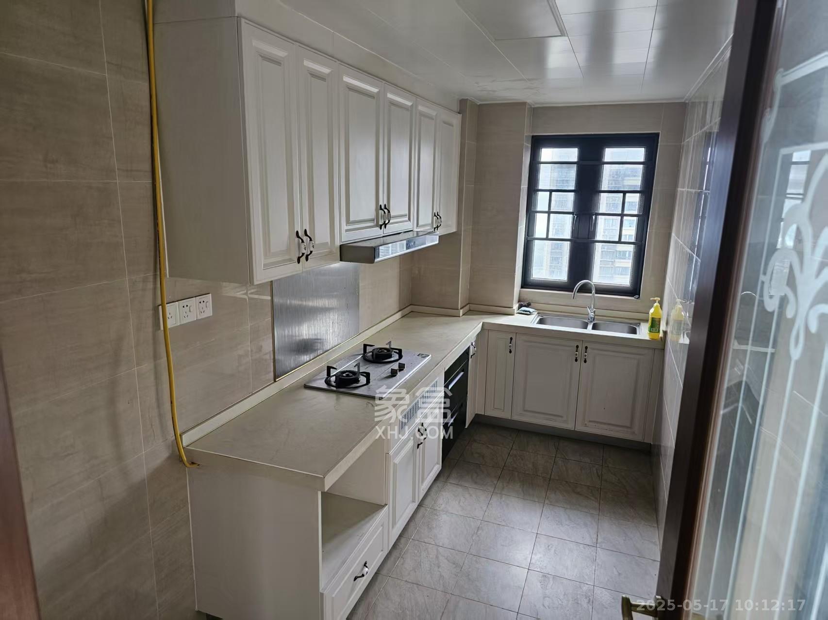 恒大御景半岛 4室2厅1卫 70.0万 恒大御景半岛 4室2厅1卫 70.0万室内图