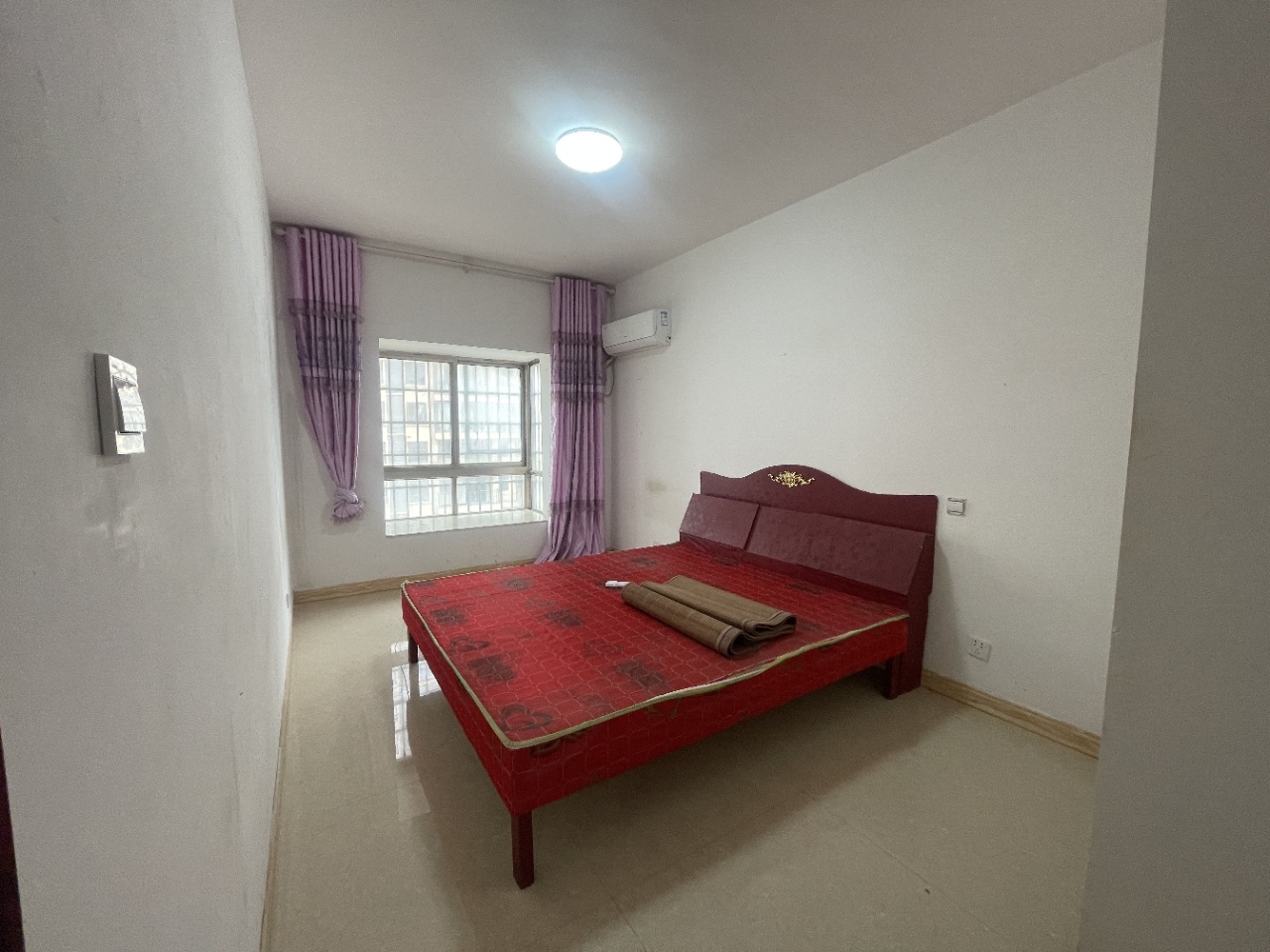 东方豪苑  3室2厅2卫    1800.0元/月室内图