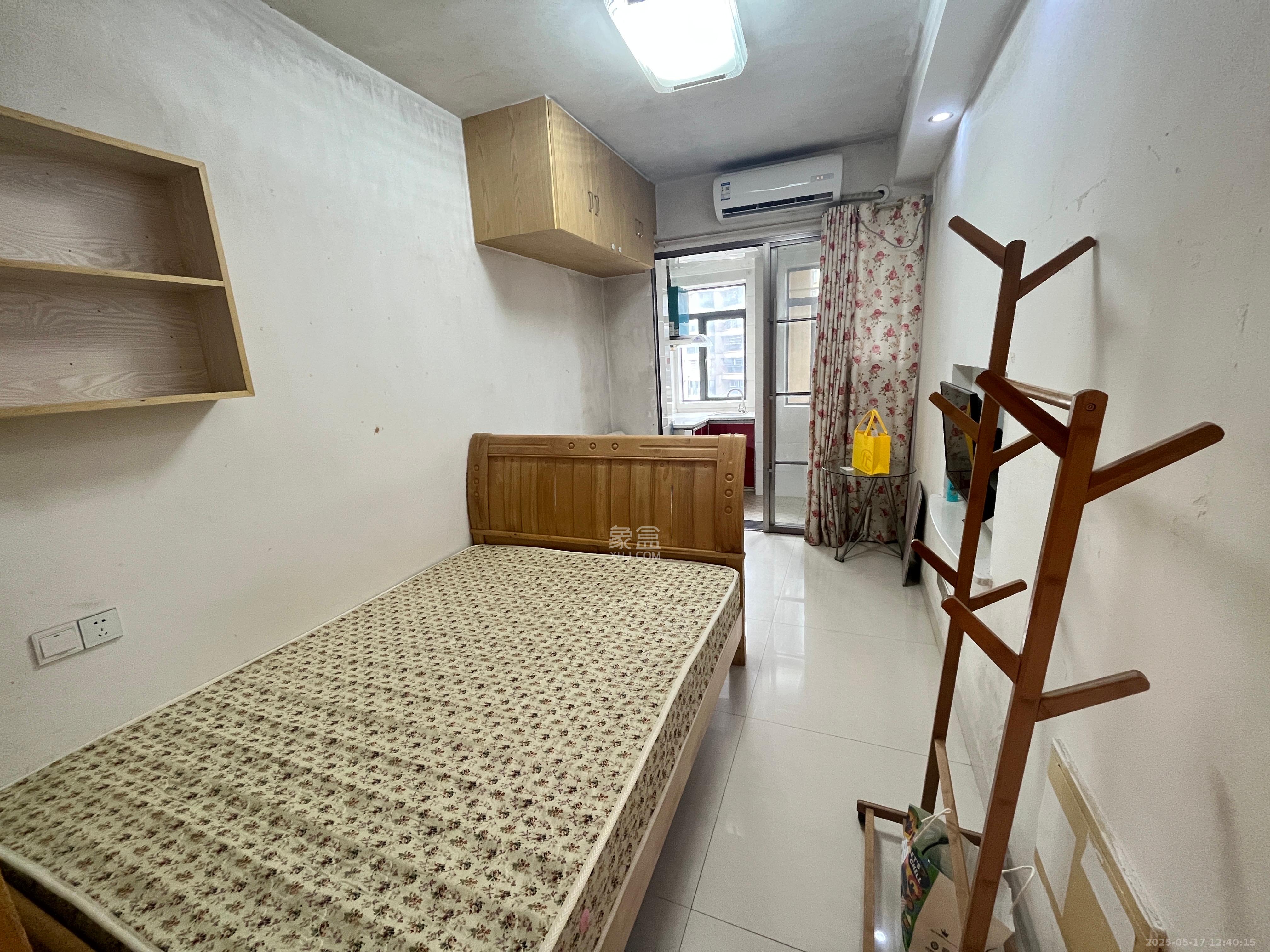 保利麓谷林语I区  1室1厅1卫   1450.00元/月
