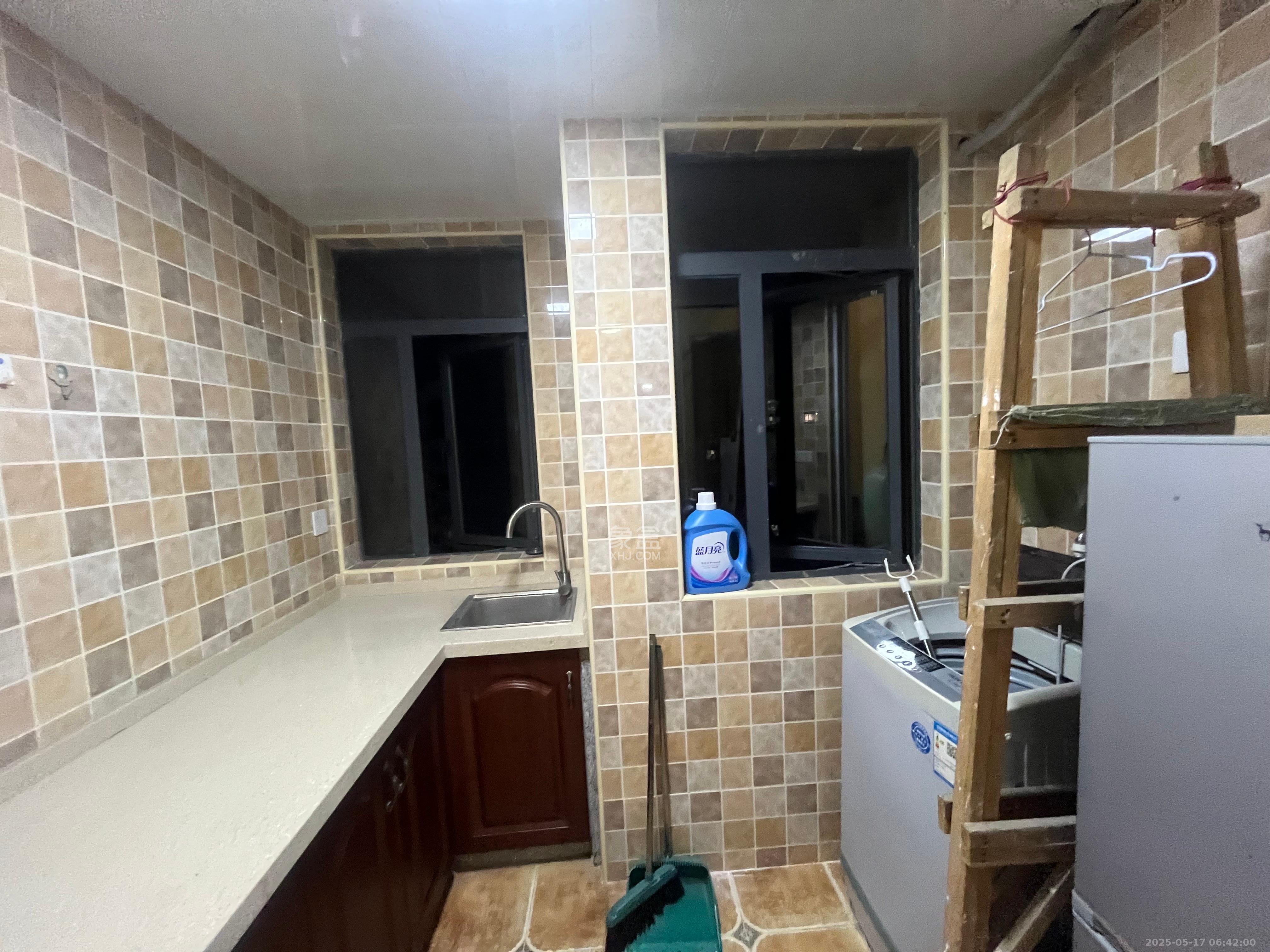 保利麓谷林语I区 1室0厅0卫 1250.0元/月 保利麓谷林语I区 1室0厅0卫 1250.0元/月室内图