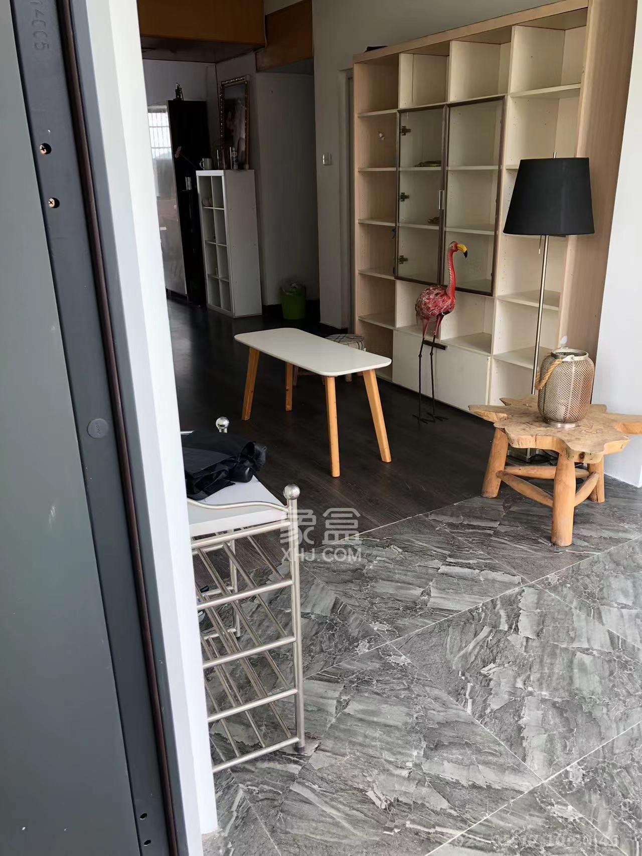 金鹰小区  3室2厅2卫   2560.00元/月室内图