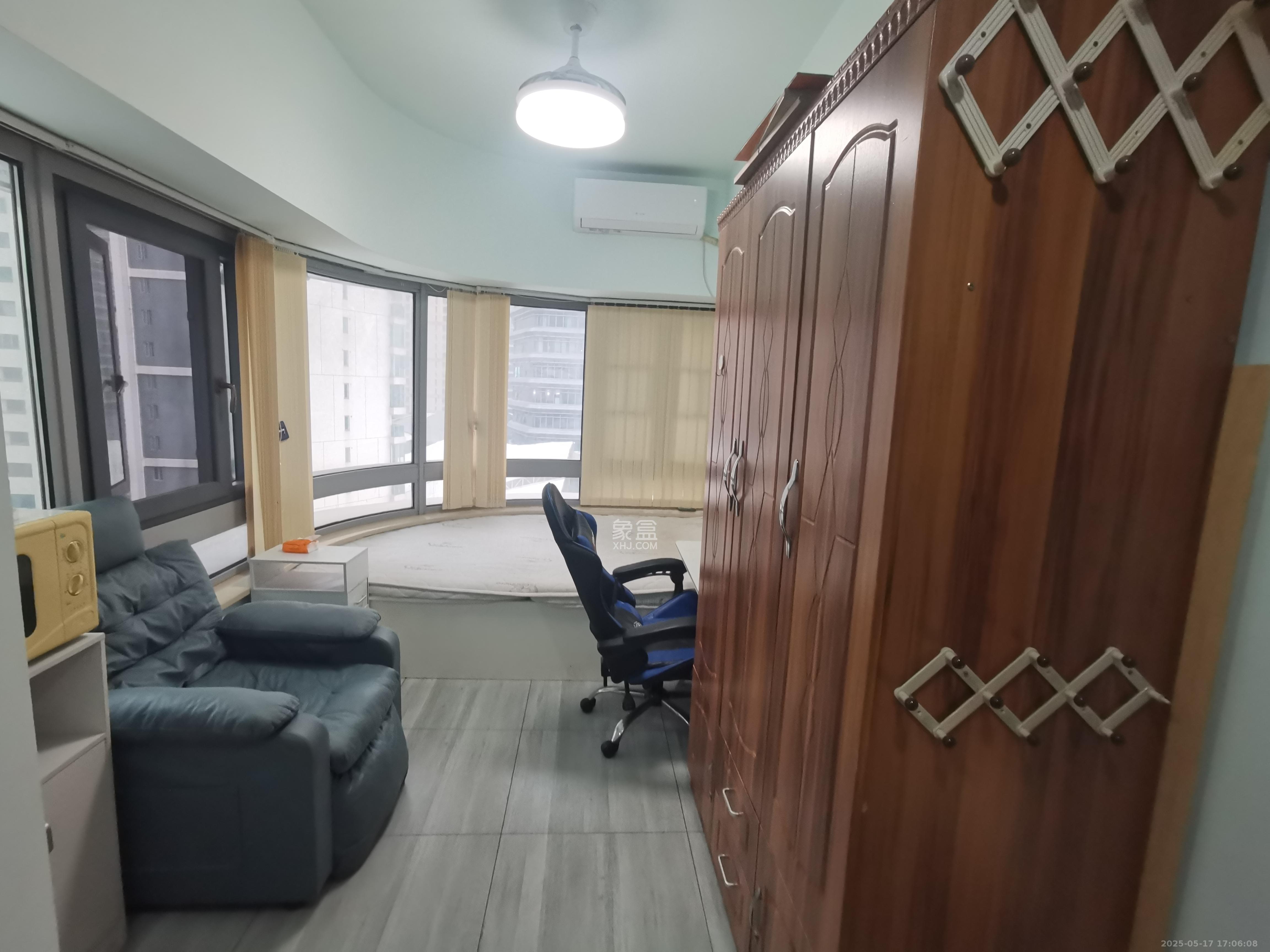 保利天禧EF区  1室1厅1卫    1380.0元/月 保利天禧EF区  1室1厅1卫    1380.0元/月