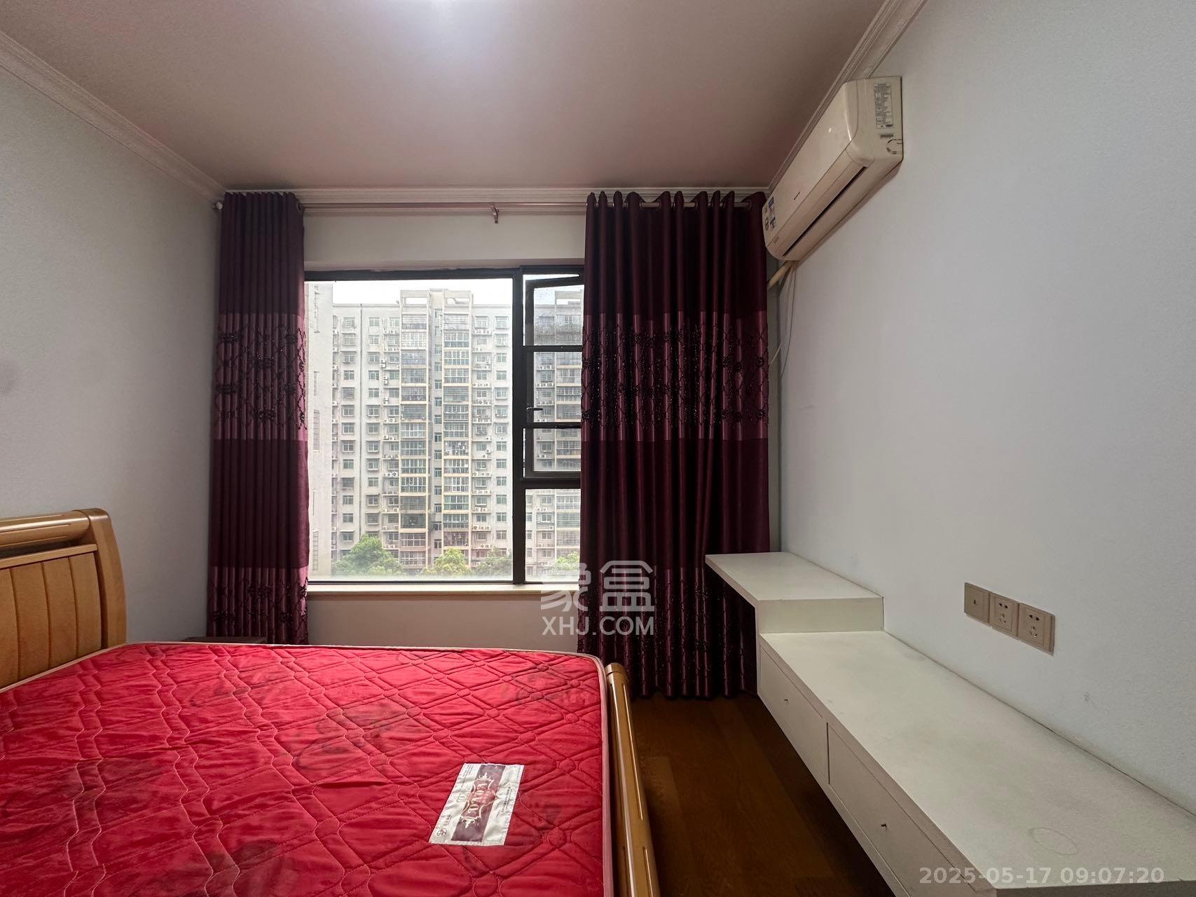 奥林匹克花园贡院三期 2室1厅1卫 2100.0元/月 奥林匹克花园贡院三期 2室1厅1卫 2100.0元/月室内图