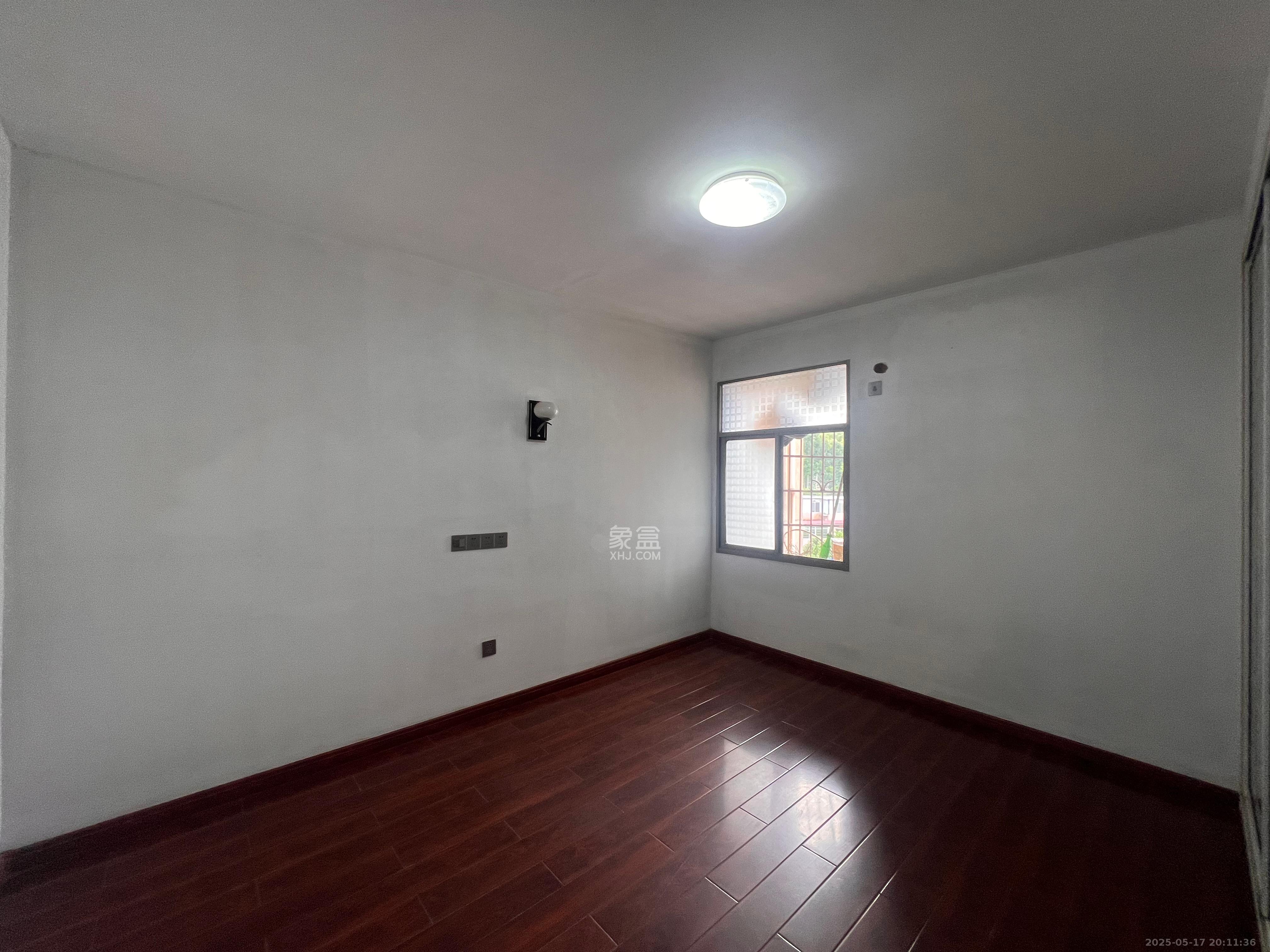 福星综合楼 3室2厅1卫 25.8万 福星综合楼 3室2厅1卫 25.8万室内图