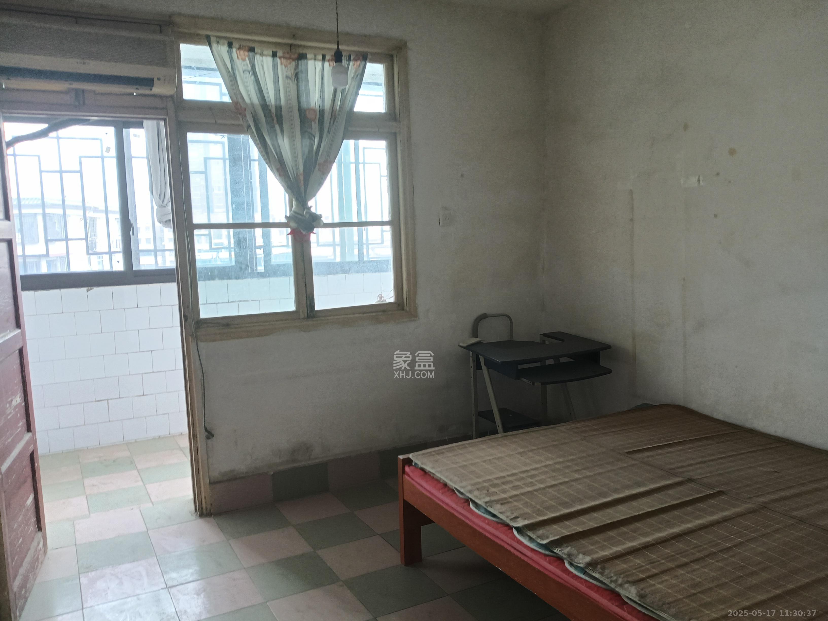 西湖新村  2室1厅1卫   1000.00元/月室内图