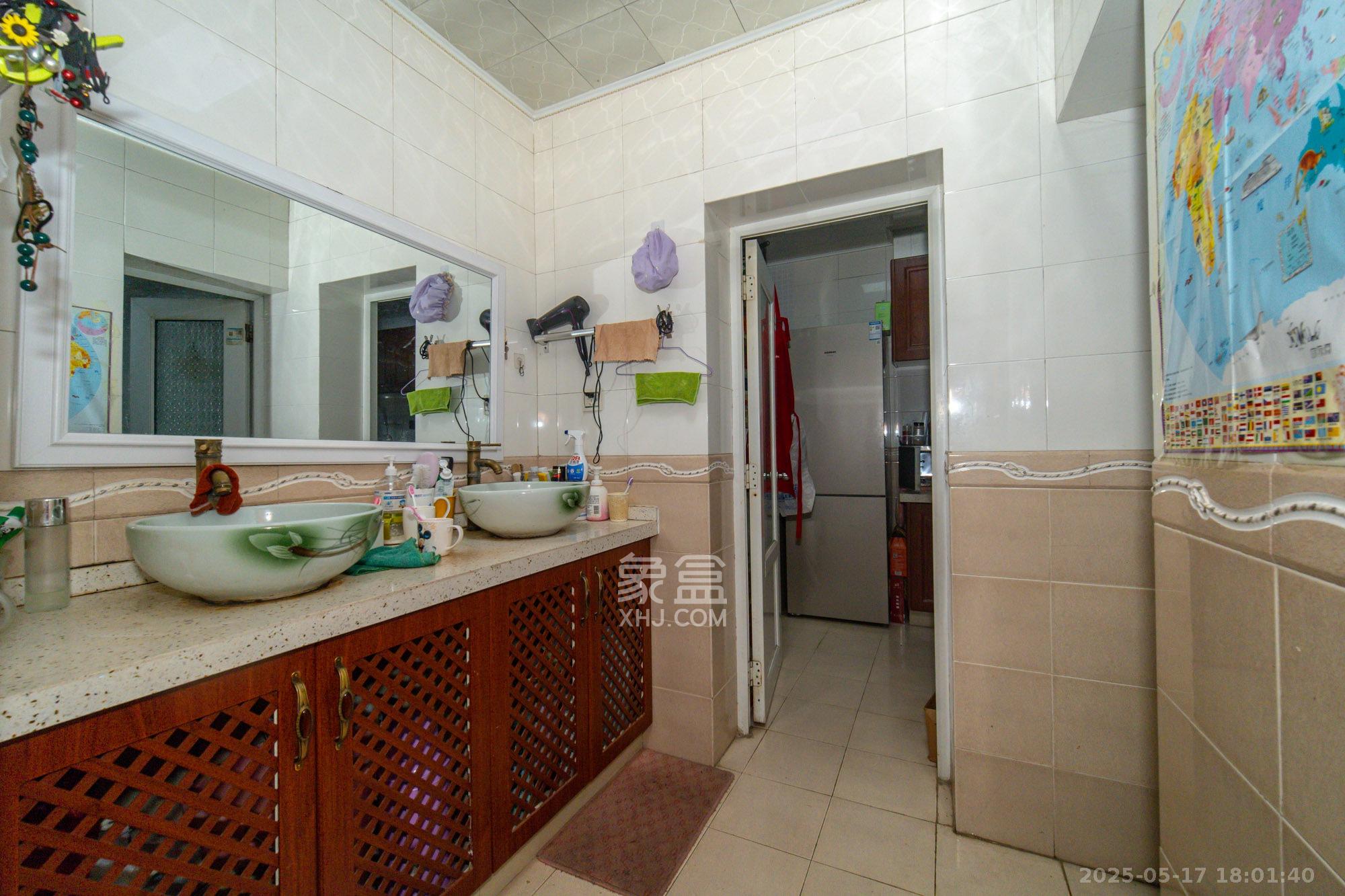 星沙六区  1室0厅0卫    89.8万 星沙六区  1室0厅0卫    89.8万卫生间