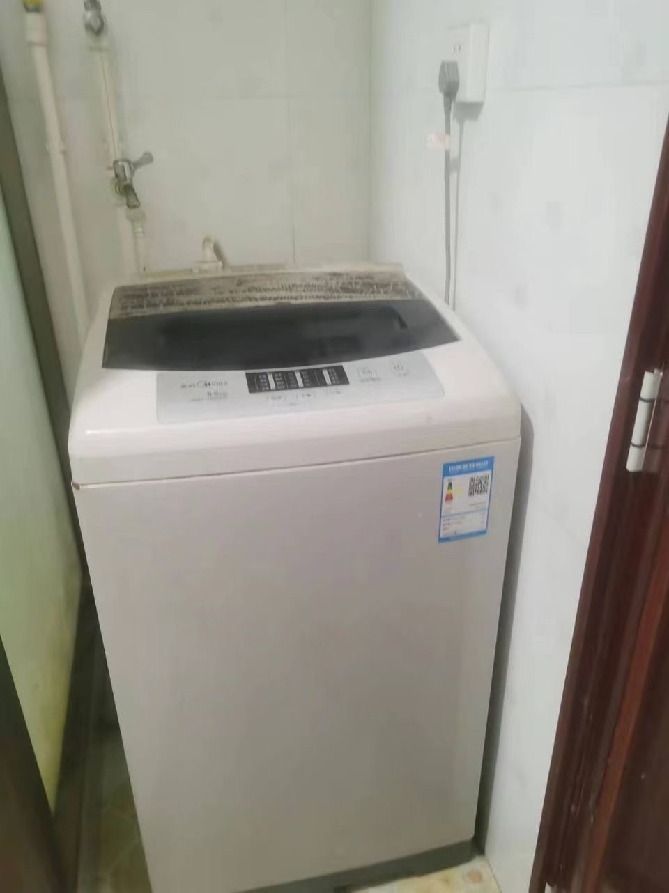 鹏泰国际  1室1厅1卫    700.0元/月 鹏泰国际  1室1厅1卫    700.0元/月室内图