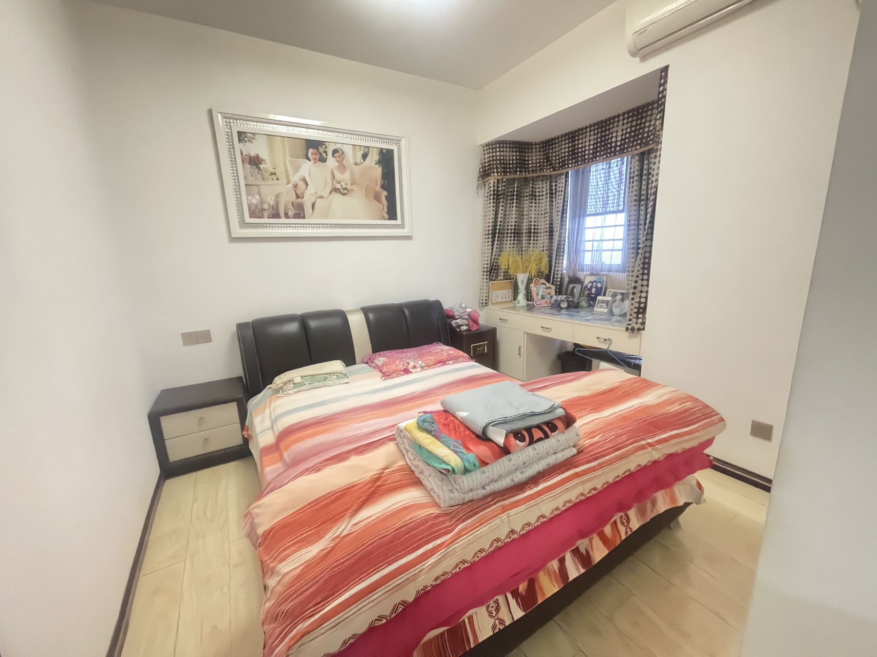 曼哈顿花园 3室2厅2卫 58.0万 曼哈顿花园 3室2厅2卫 58.0万室内图