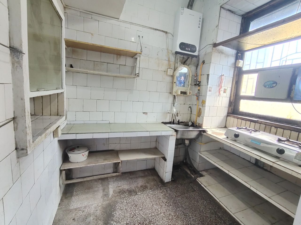 东工村 2室1厅1卫 18.0万 东工村 2室1厅1卫 18.0万室内图