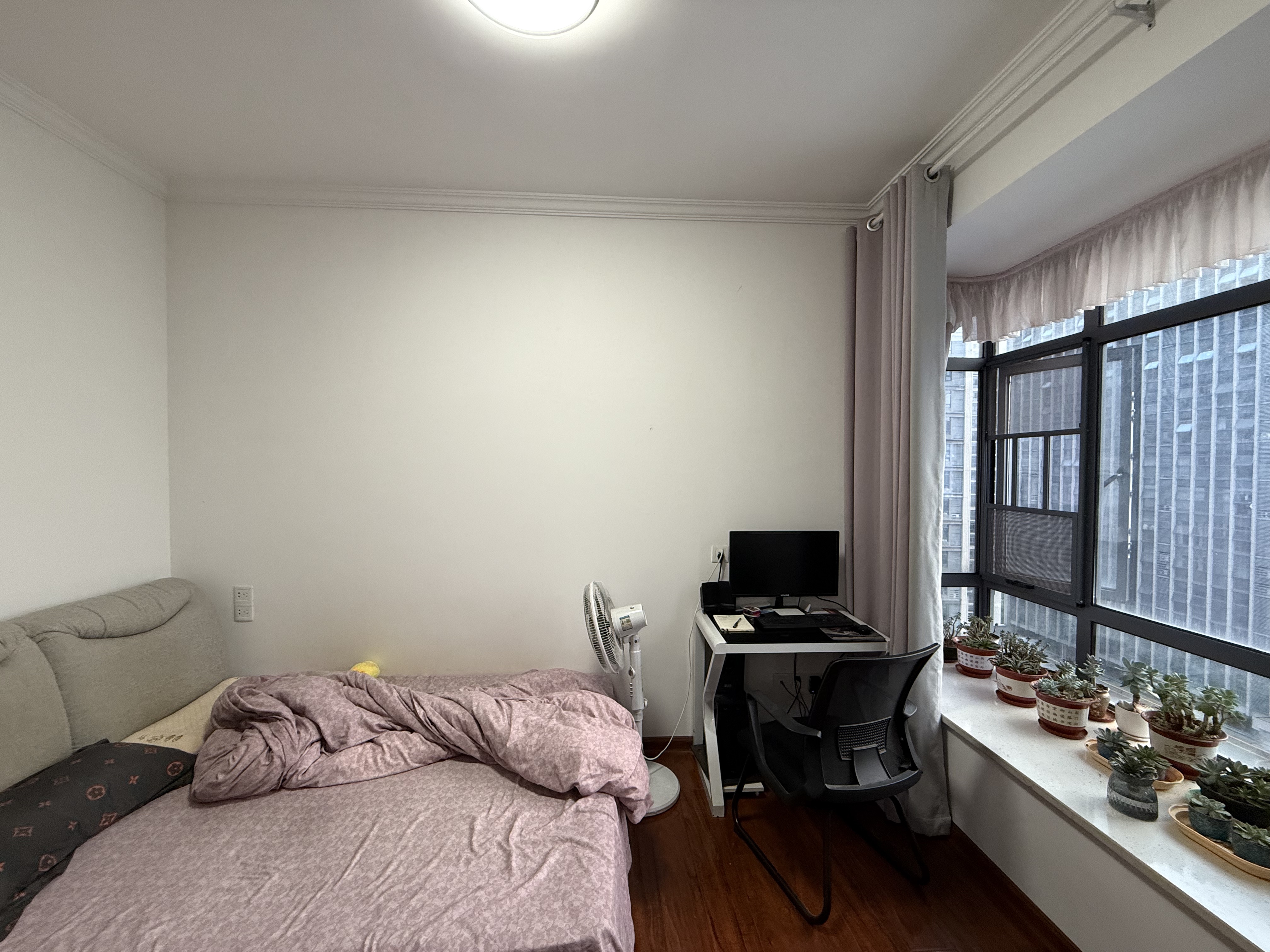 流金岁月-华晨国际 2室2厅1卫 46.8万 流金岁月-华晨国际 2室2厅1卫 46.8万室内图