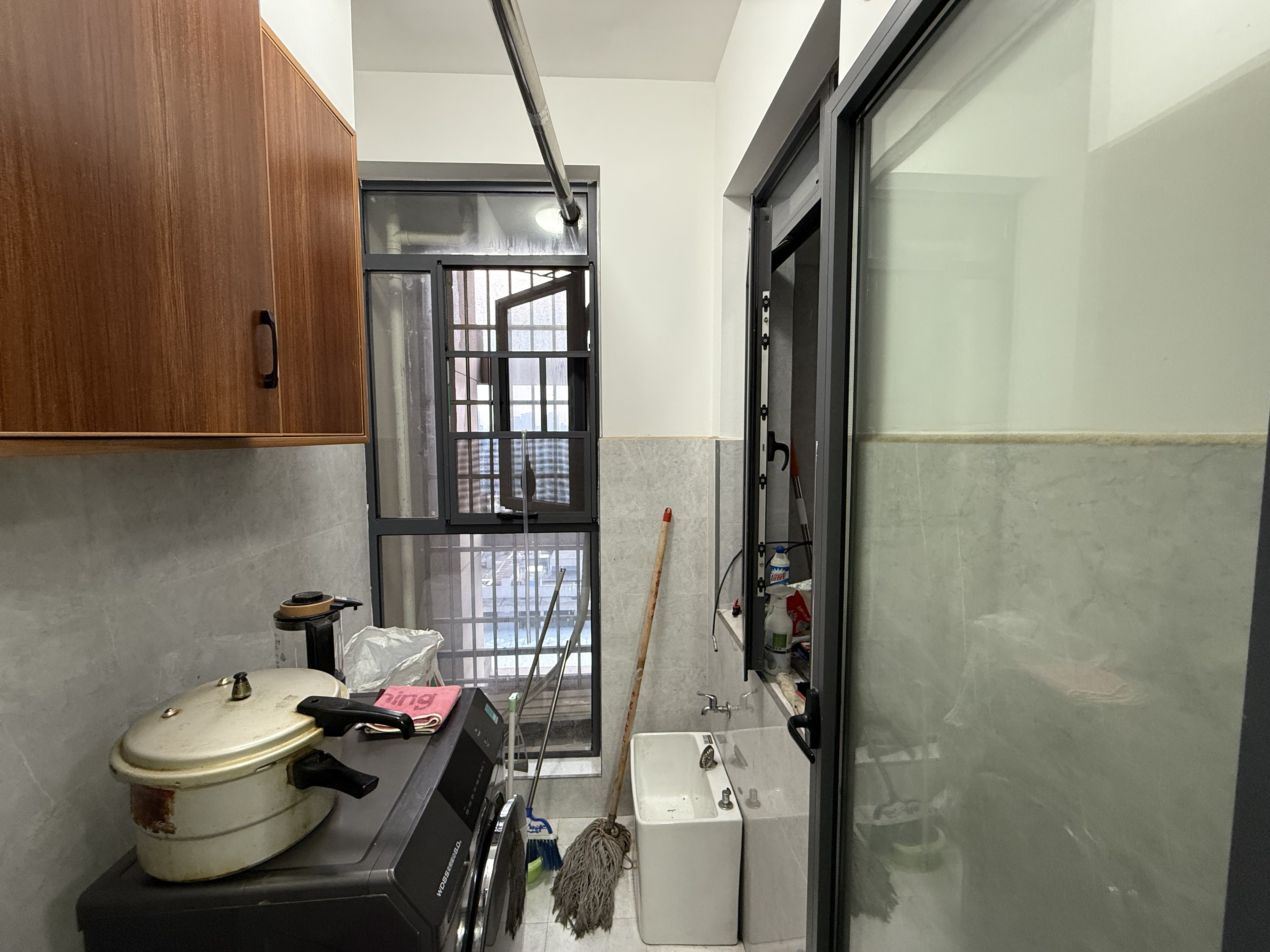 流金岁月-华晨国际 2室2厅1卫 46.8万 流金岁月-华晨国际 2室2厅1卫 46.8万室内图