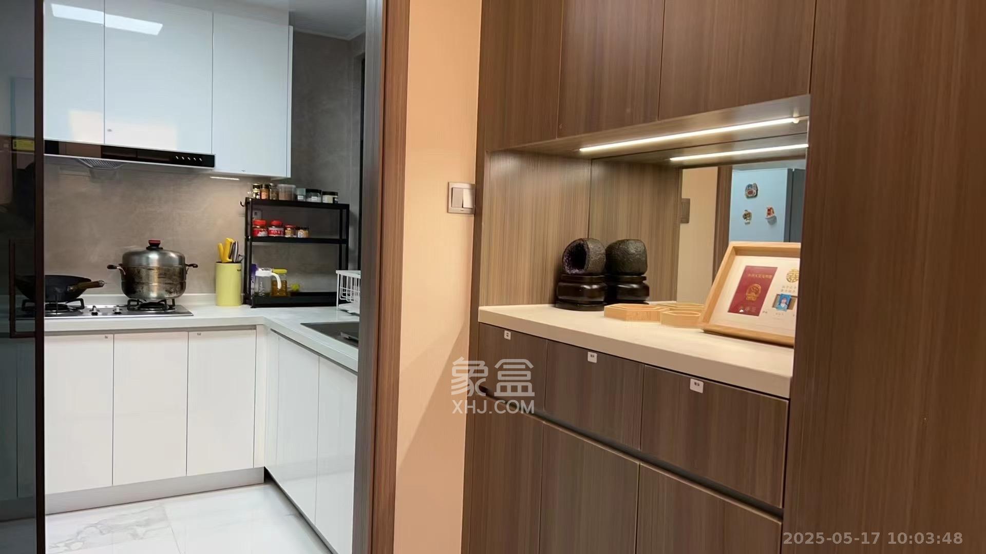 中海阅溪府  3室2厅2卫    3200.0元/月室内图