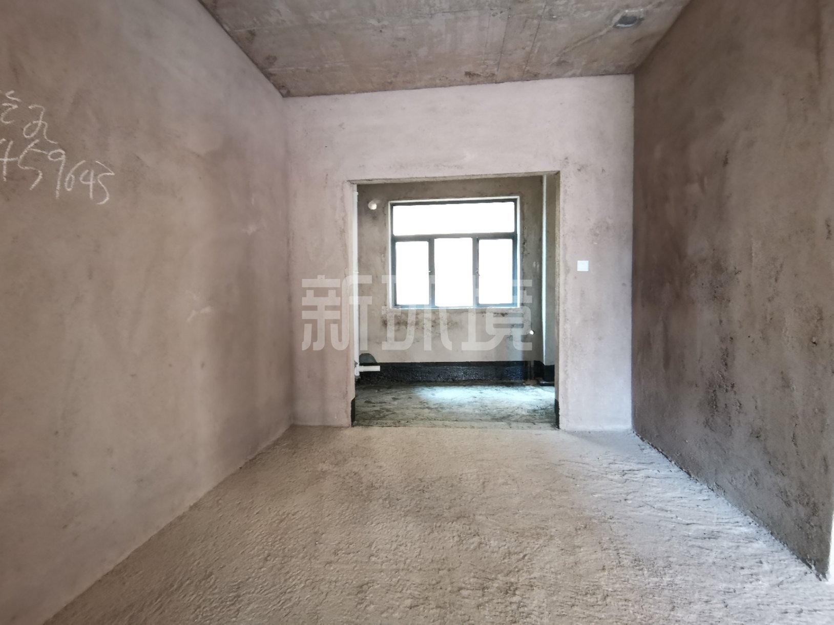 天门壹号 4室2厅2卫 69.8万 天门壹号 4室2厅2卫 69.8万客厅