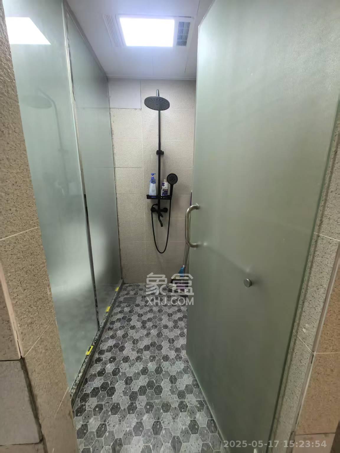 宇成朝阳广场 1室0厅0卫 2000.0元/月 宇成朝阳广场 1室0厅0卫 2000.0元/月室内图