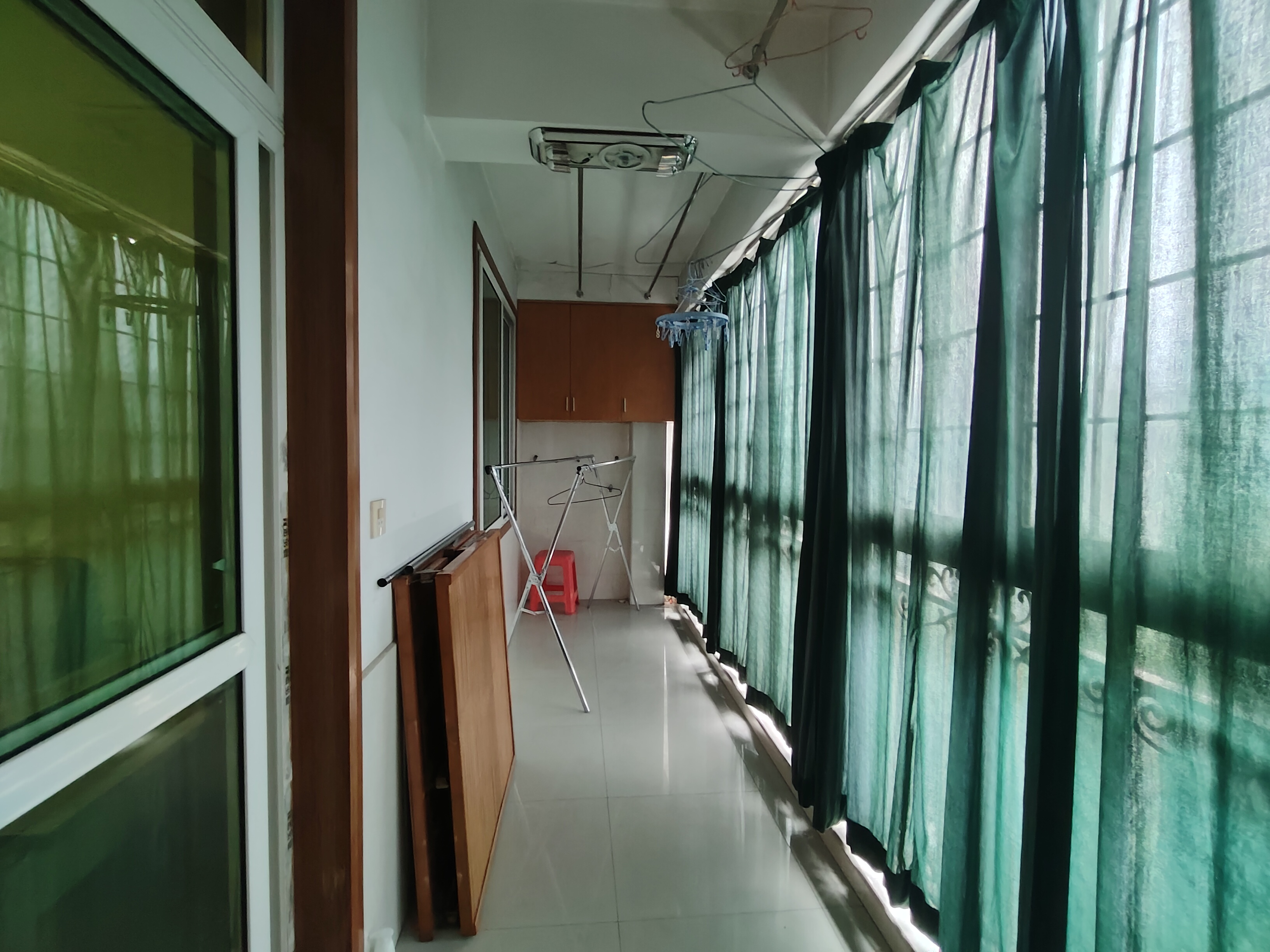 蒸湘世纪城 4室2厅2卫 1900.0元/月 蒸湘世纪城 4室2厅2卫 1900.0元/月室内图