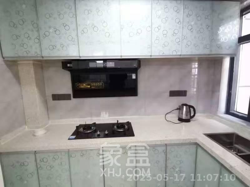金科时代中心  4室2厅2卫   3600.00元/月室内图