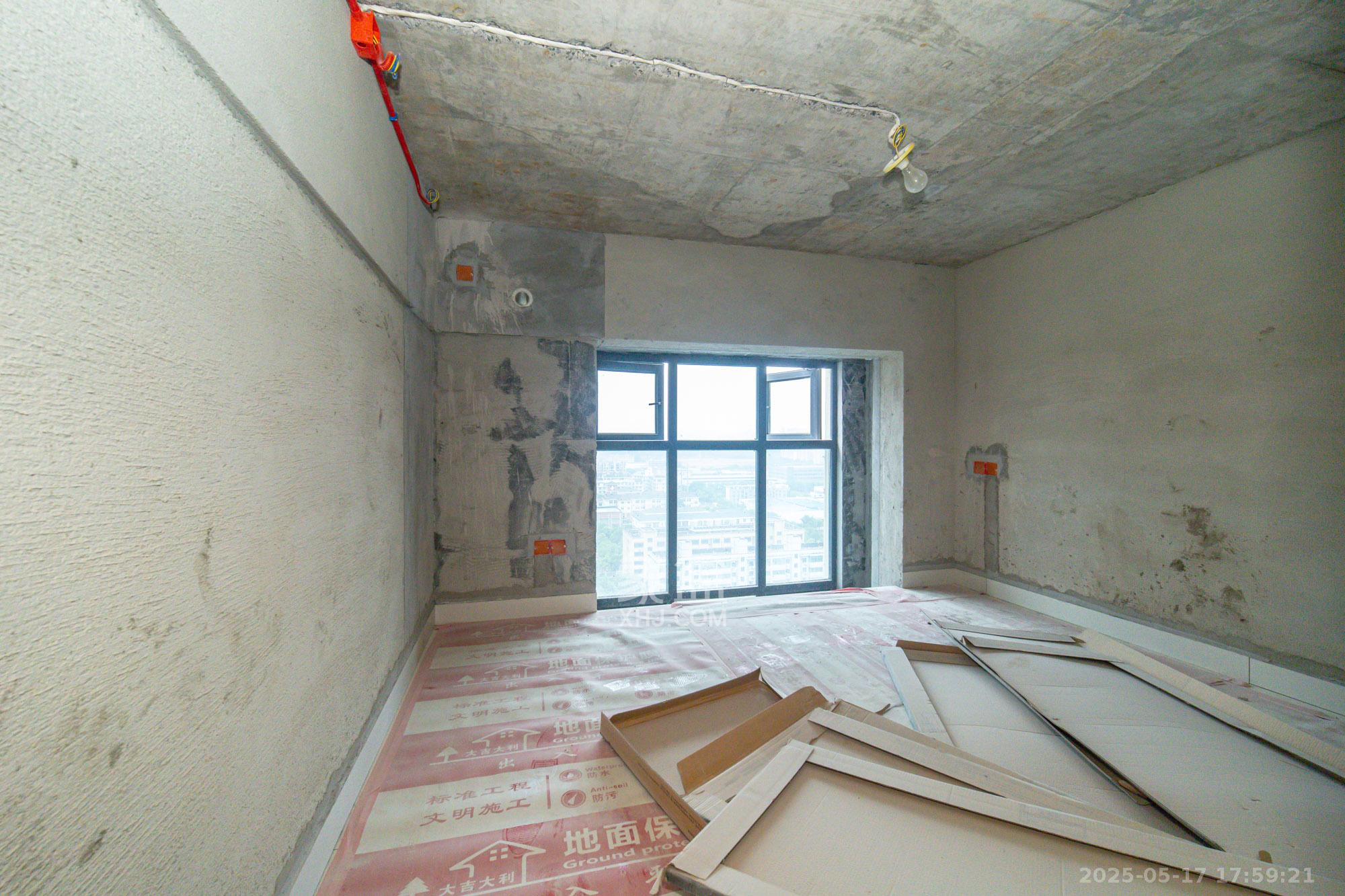 新长海漓湘悦  2室2厅1卫    28.0万 新长海漓湘悦  2室2厅1卫    28.0万卧室