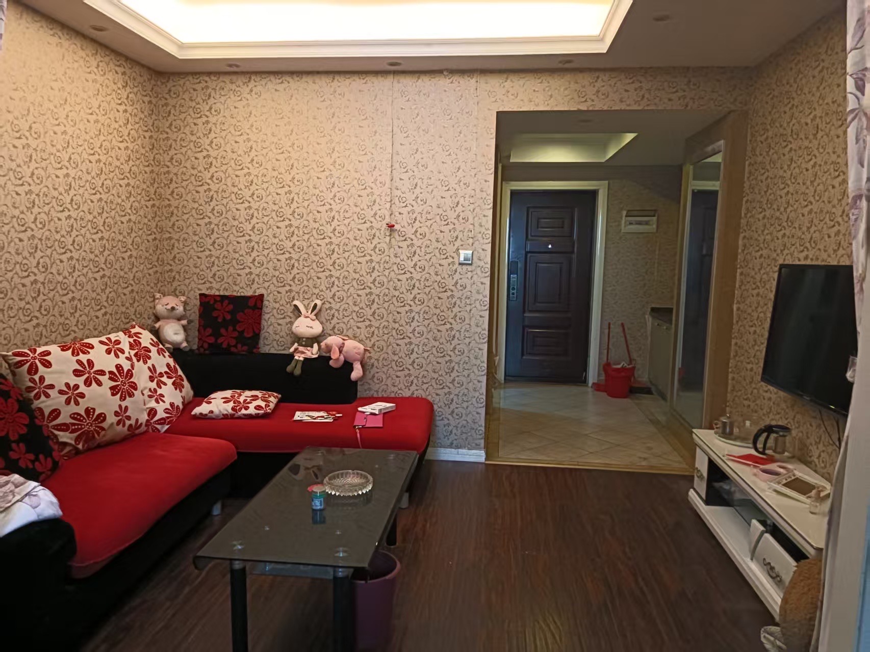 万豪城市花园  1室1厅1卫    1100.0元/月