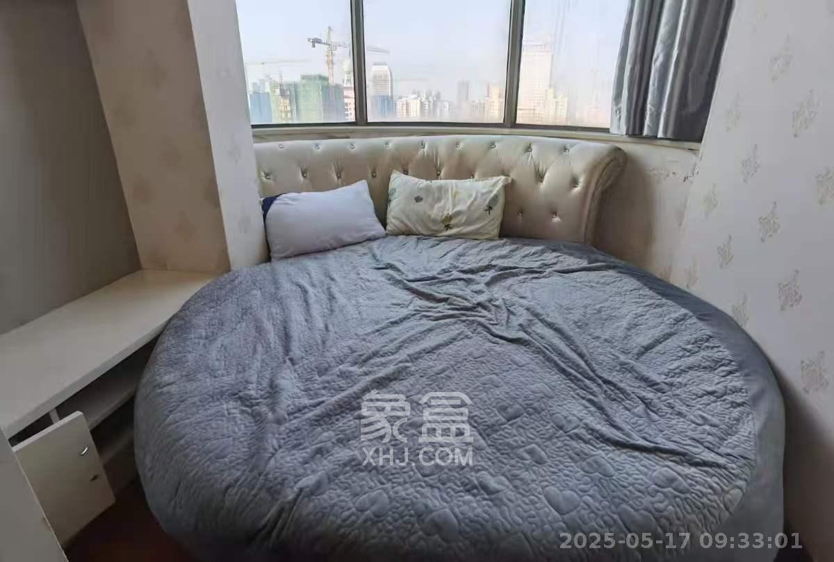 昊天大厦 1室1厅1卫 1600.0元/月 昊天大厦 1室1厅1卫 1600.0元/月室内图