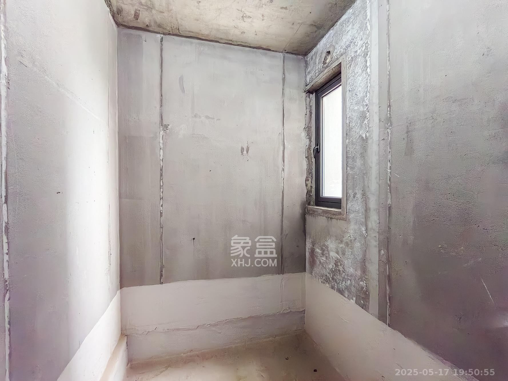 保利金香槟 3室2厅2卫 95.0万 保利金香槟 3室2厅2卫 95.0万卫生间