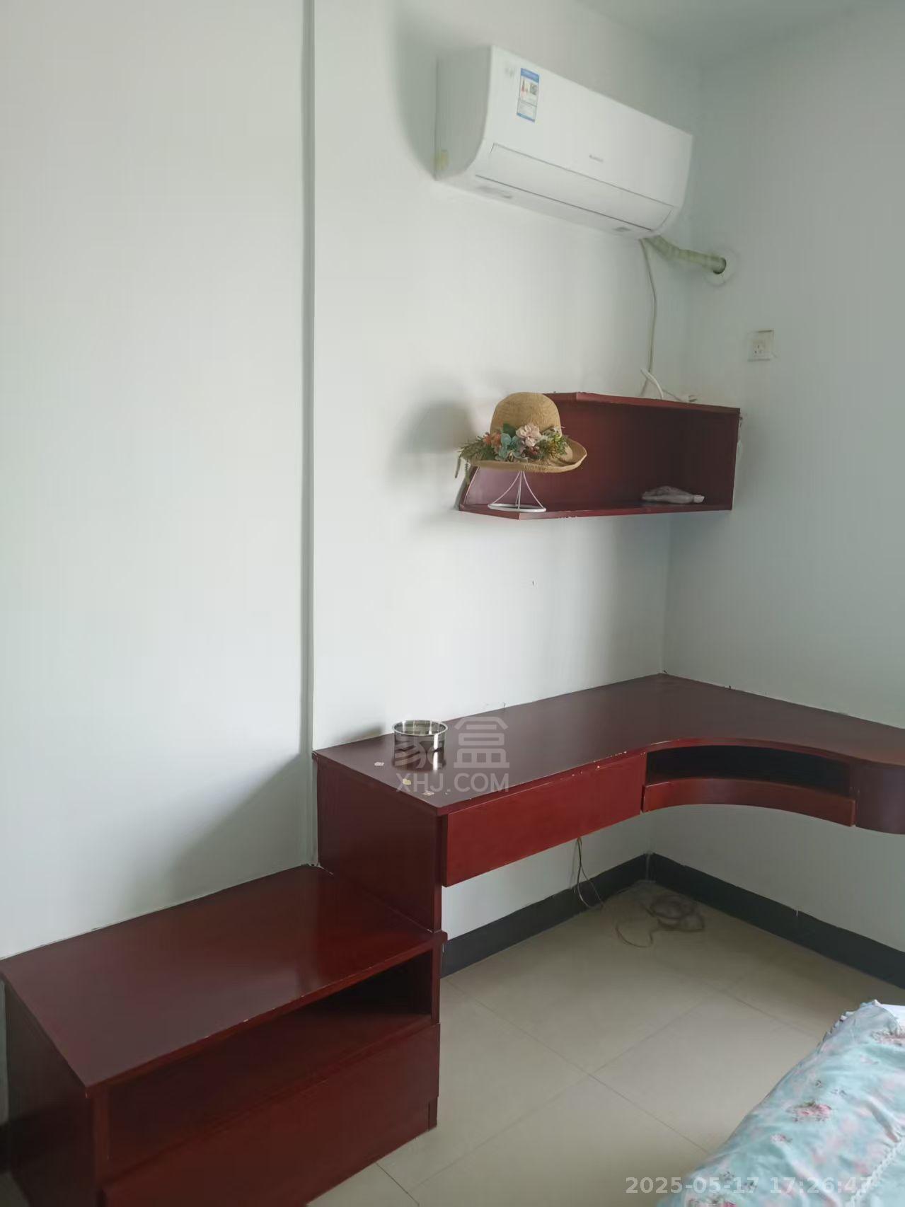 时尚新天地(平和堂) 3室2厅2卫 2500.0元/月 时尚新天地(平和堂) 3室2厅2卫 2500.0元/月室内图