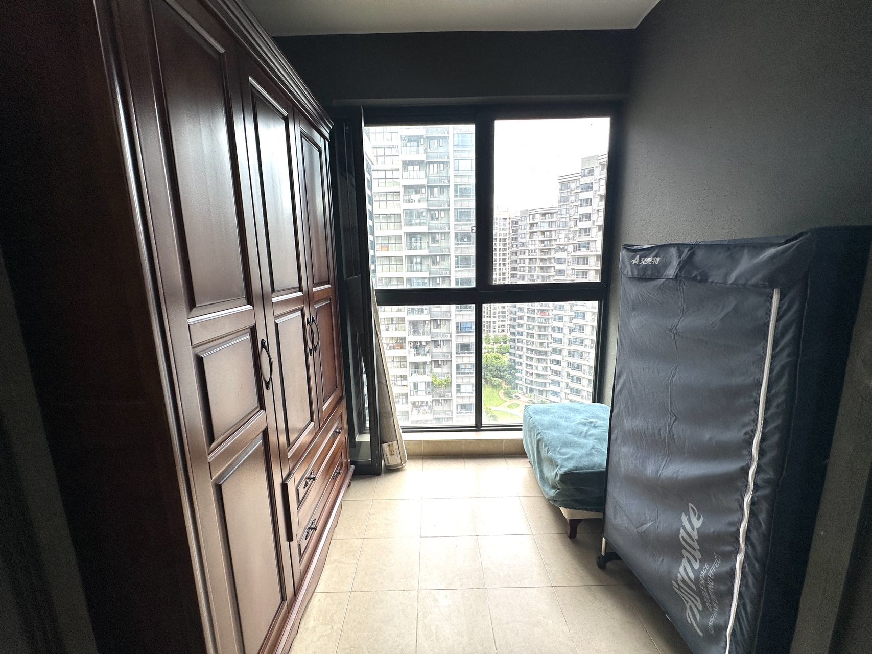 星华海岸城二期  2室2厅1卫    133.0万 星华海岸城二期  2室2厅1卫    133.0万室内图