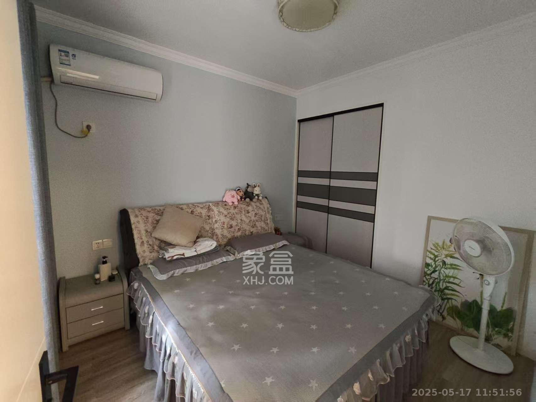 润屋美院  3室2厅2卫   4000.00元/月室内图