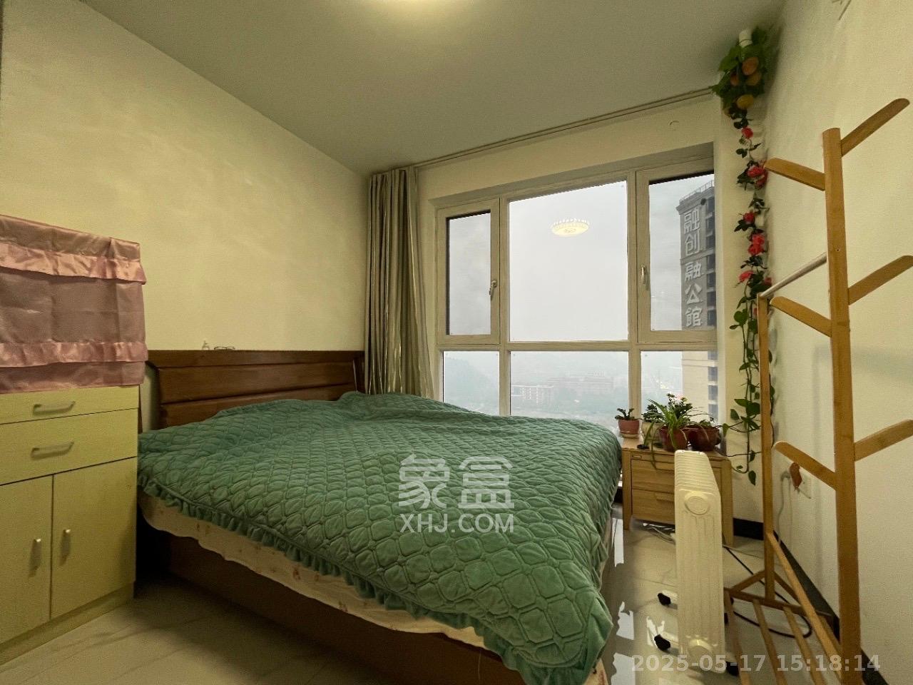 融创融公馆(融创臻苑) 2室1厅1卫 1800.0元/月 融创融公馆(融创臻苑) 2室1厅1卫 1800.0元/月室内图