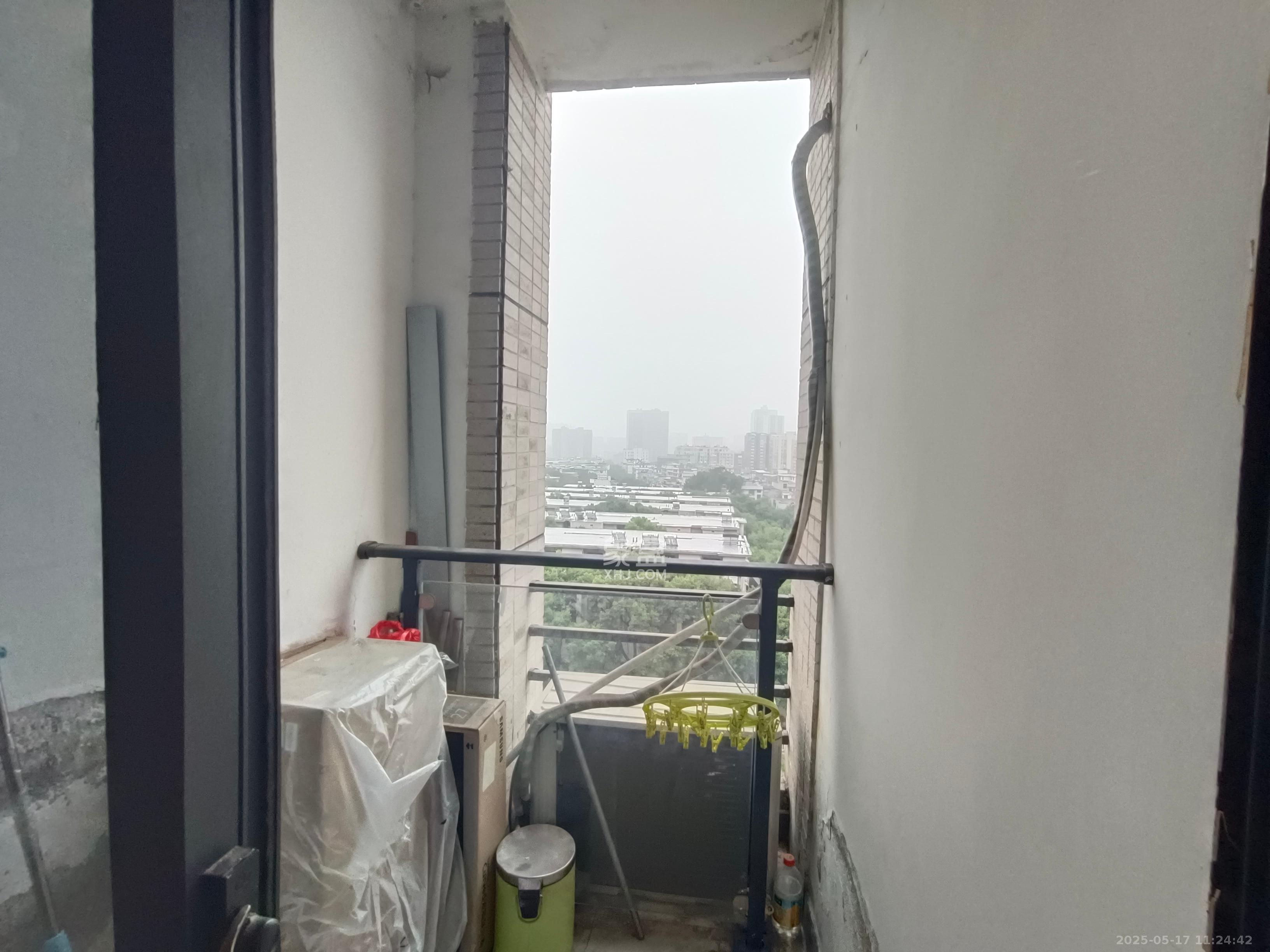 长房时代城  1室0厅0卫    1600.0元/月室内图
