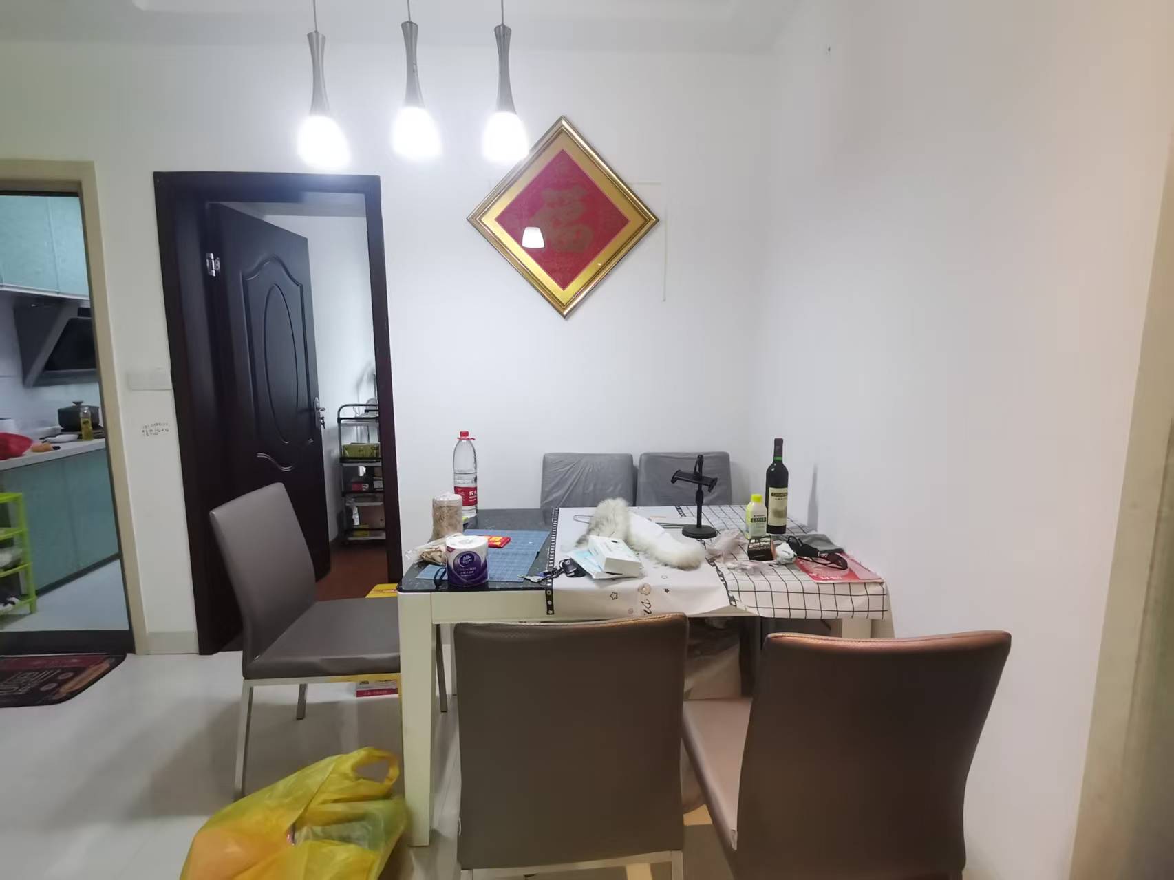 景秀东岸 3室2厅1卫 1500.0元/月 景秀东岸 3室2厅1卫 1500.0元/月室内图