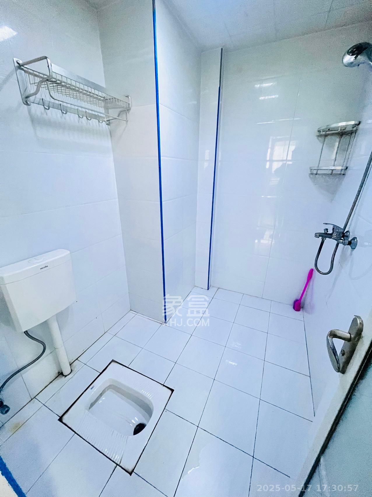 达美美立方 1室1厅1卫 1800.0元/月 达美美立方 1室1厅1卫 1800.0元/月室内图