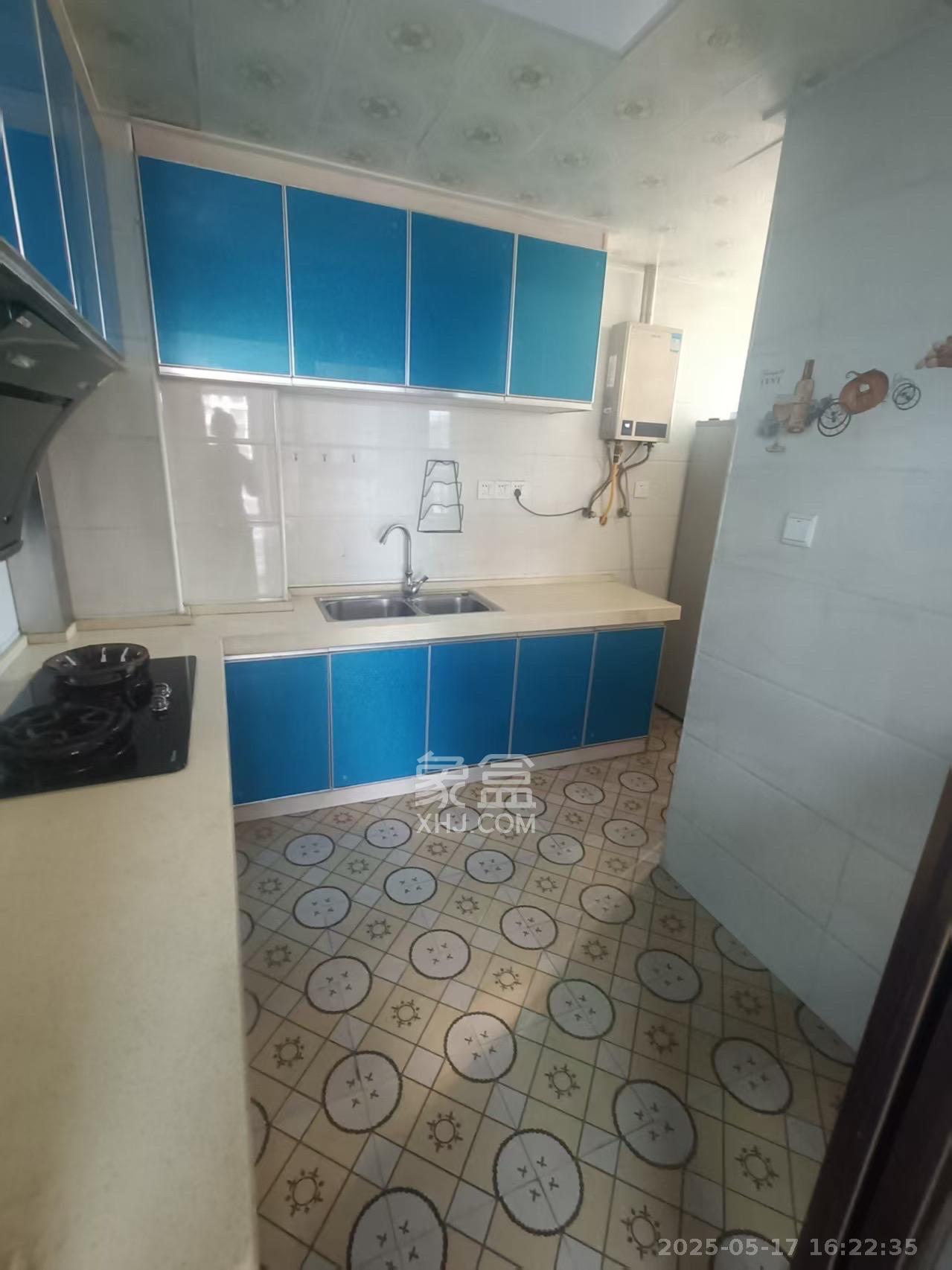 嘉顺苑 3室1厅1卫 2100.0元/月 嘉顺苑 3室1厅1卫 2100.0元/月室内图