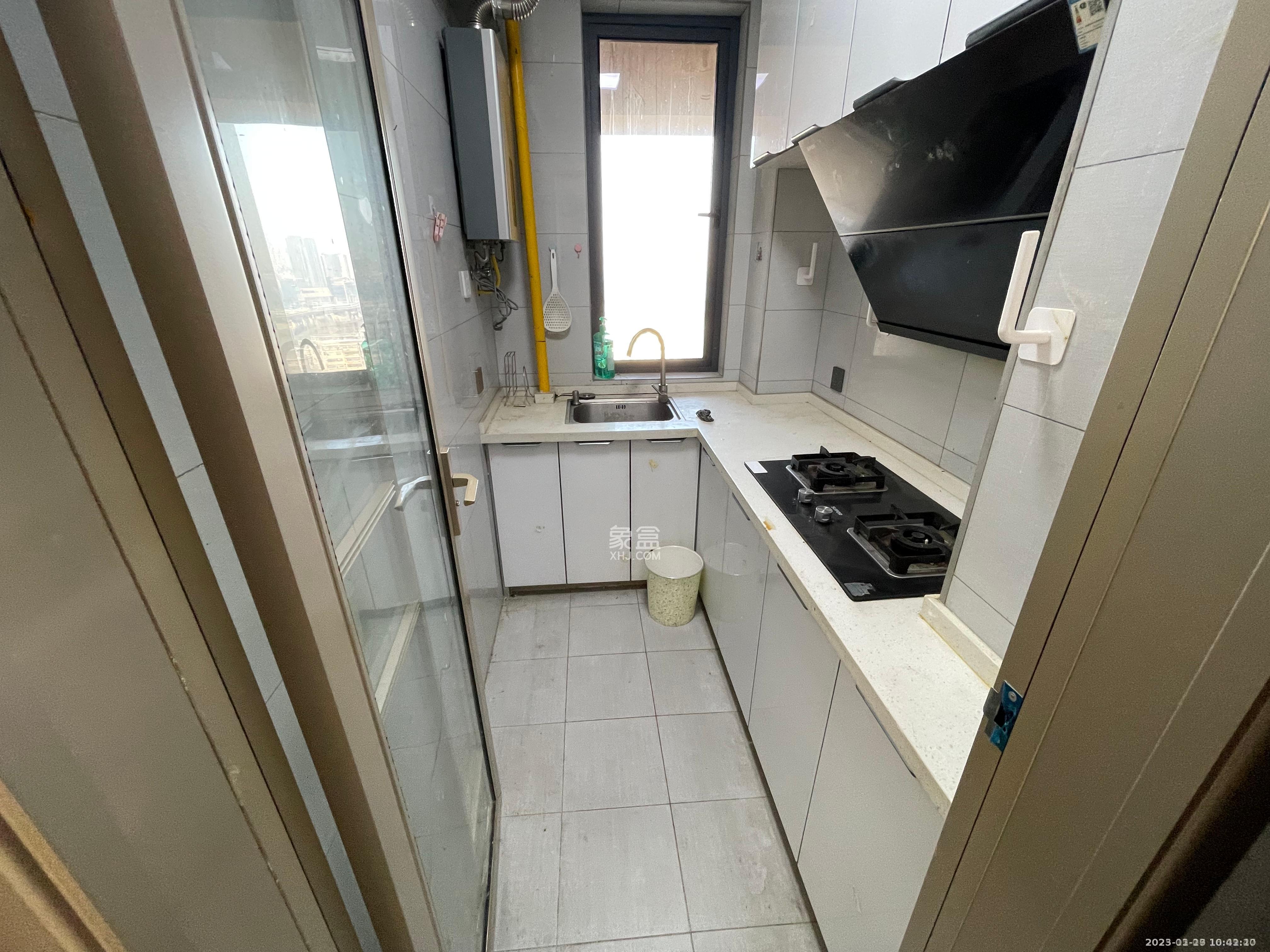 雅立天骄阁 1室1厅1卫 1400.0元/月 雅立天骄阁 1室1厅1卫 1400.0元/月室内图