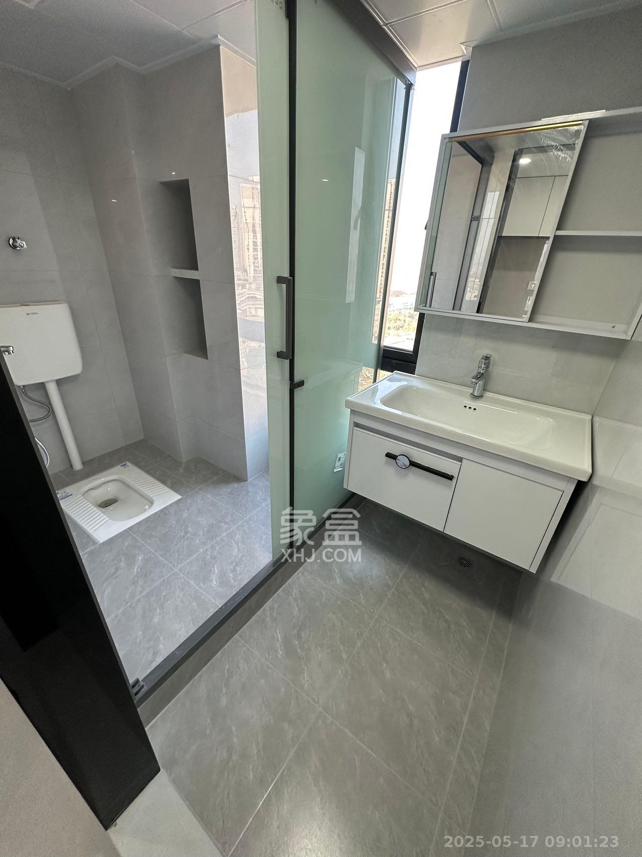 中海阅溪府  2室1厅1卫    2100.0元/月室内图