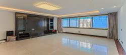 鸿园小区  3室2厅2卫   140.00万