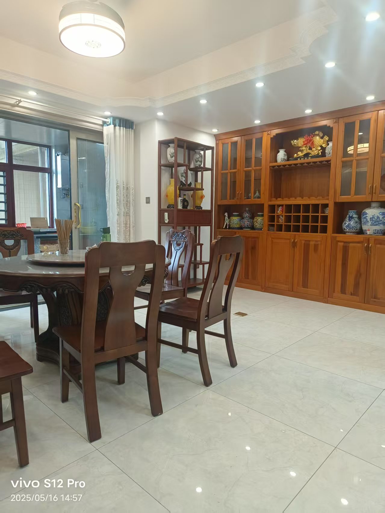 檀香山 3室2厅2卫 99.0万 檀香山 3室2厅2卫 99.0万室内图