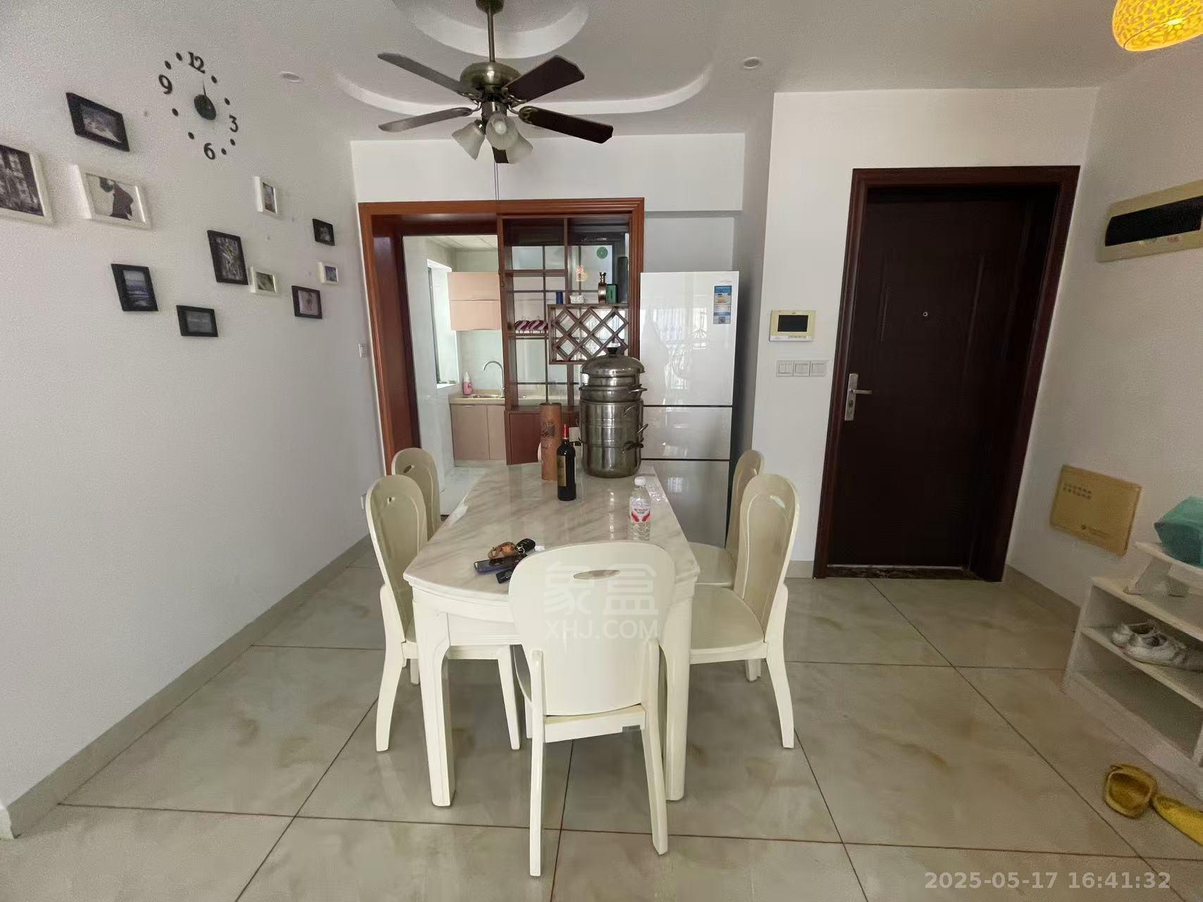 美的城三期 3室2厅2卫 2000.0元/月 美的城三期 3室2厅2卫 2000.0元/月室内图