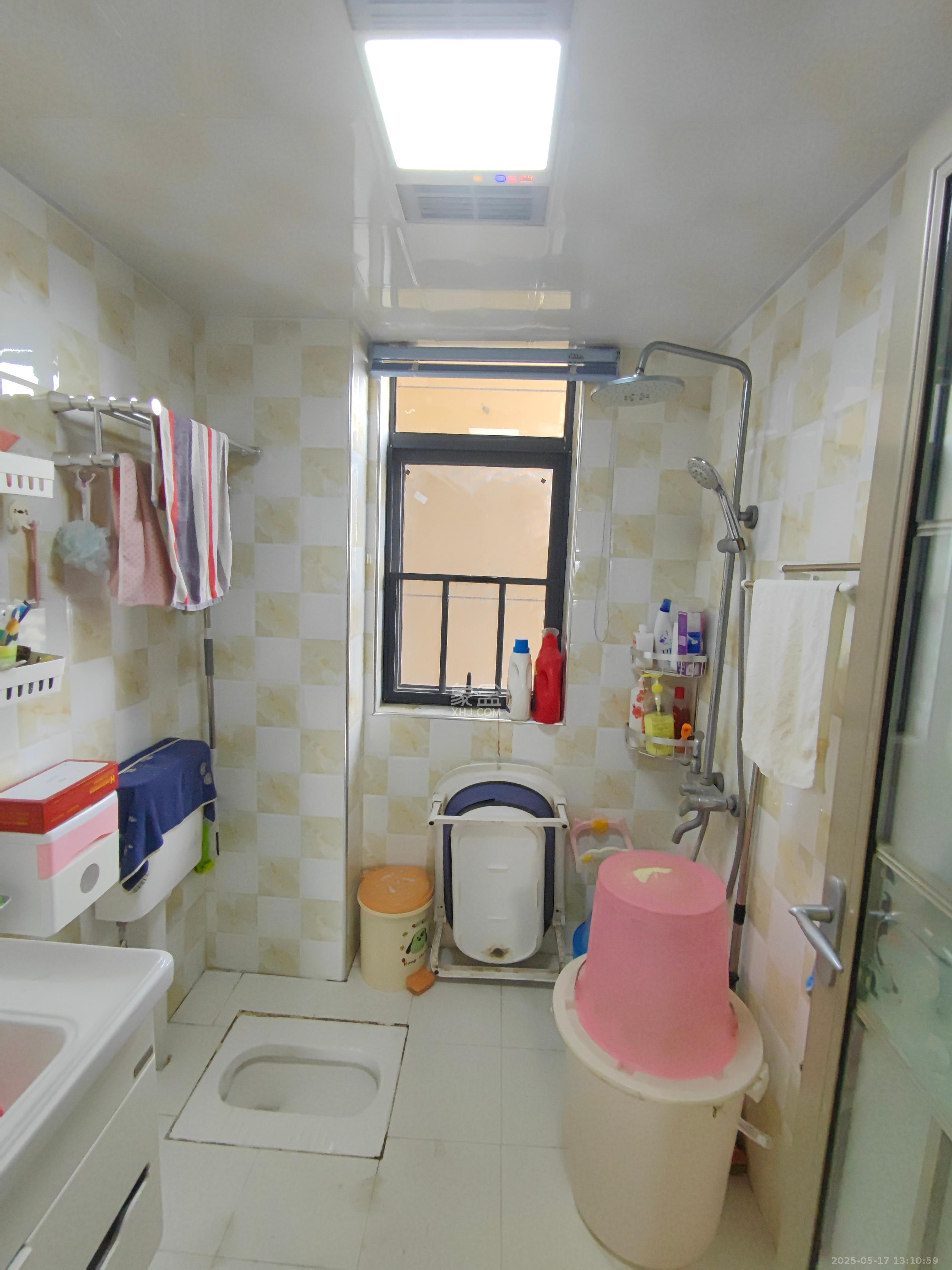 联诚现代城  3室2厅1卫   1500.00元/月室内图
