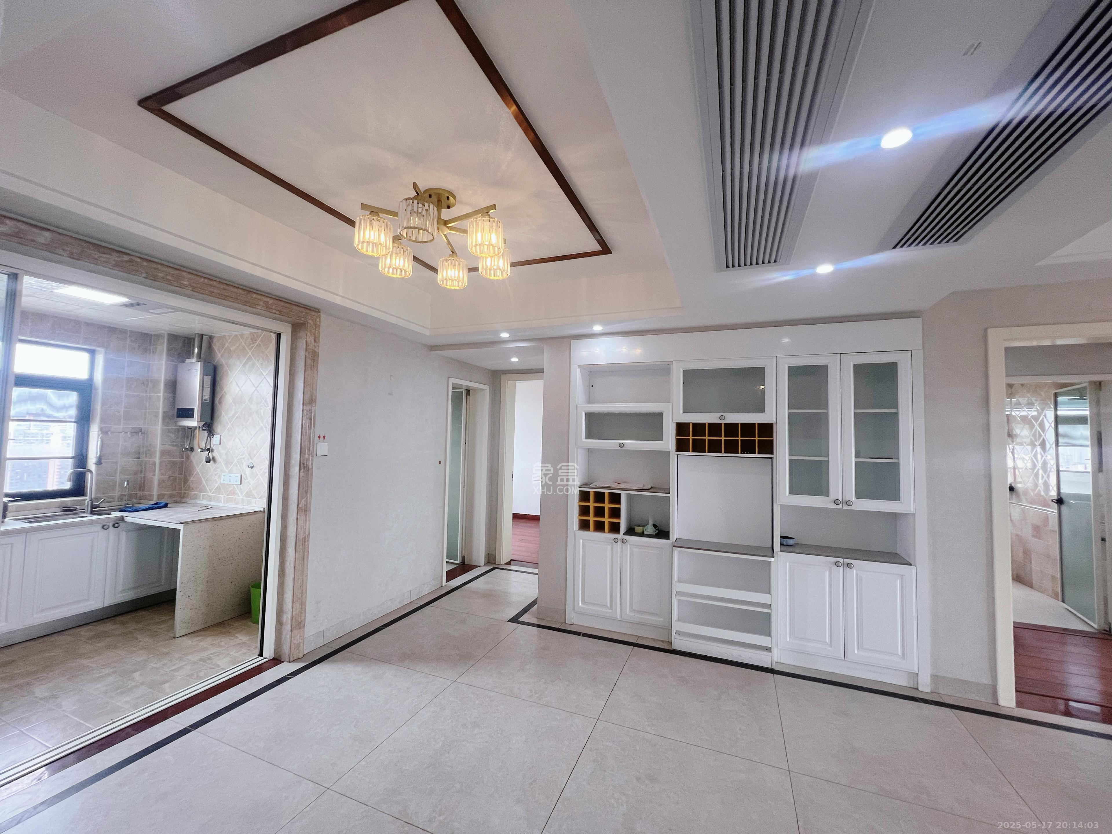 东之阳芙蓉国际  4室2厅2卫    76.8万 东之阳芙蓉国际  4室2厅2卫    76.8万室内图