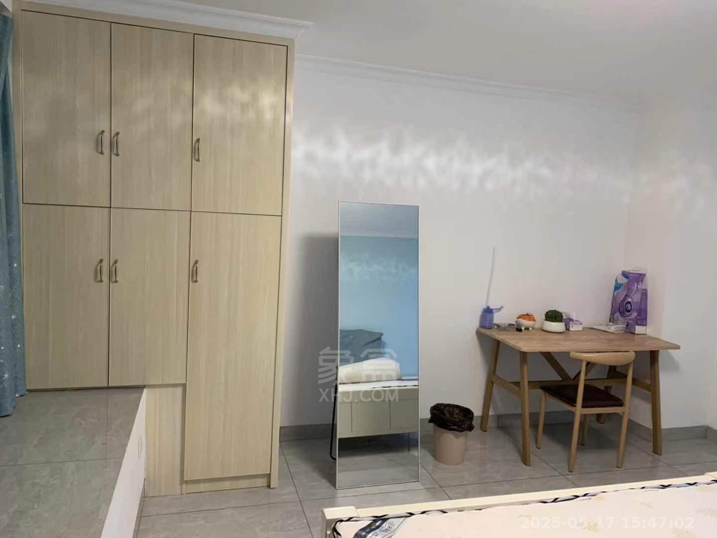 文艺复兴(未来城)  1室1厅1卫    1200.0元/月 文艺复兴(未来城)  1室1厅1卫    1200.0元/月室内图