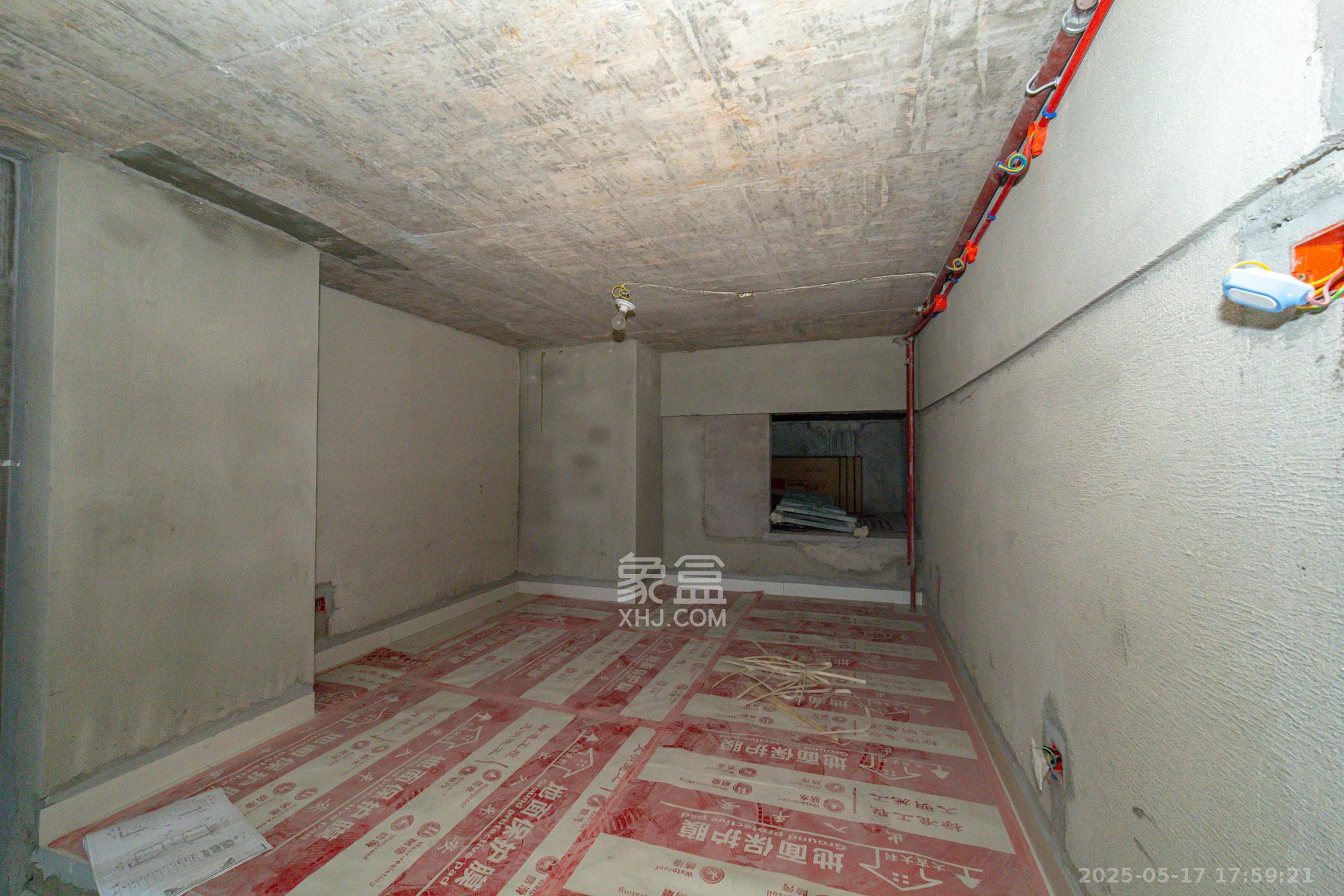 新长海漓湘悦  2室2厅1卫    28.0万 新长海漓湘悦  2室2厅1卫    28.0万卧室