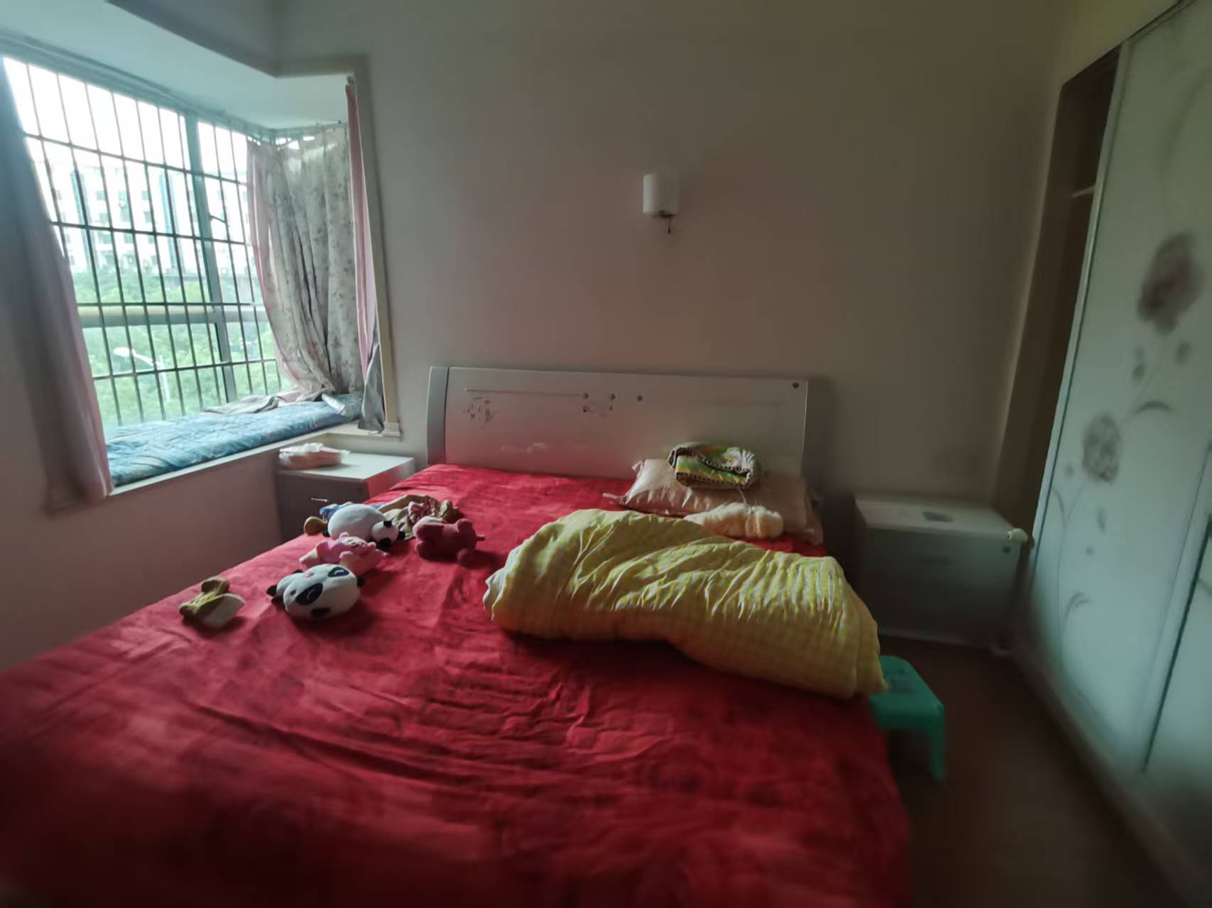 景秀东岸 3室2厅1卫 1500.0元/月 景秀东岸 3室2厅1卫 1500.0元/月室内图