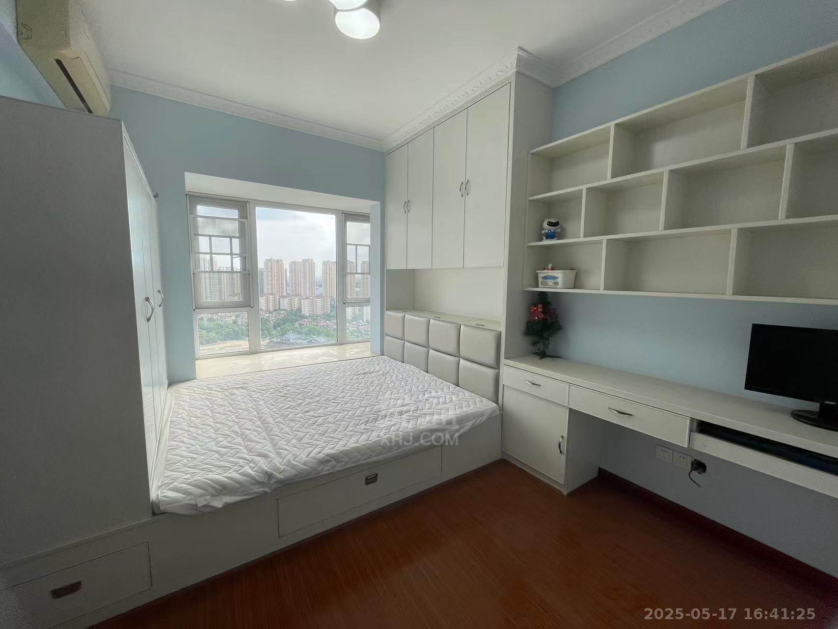 美的城三期 3室2厅2卫 2000.0元/月 美的城三期 3室2厅2卫 2000.0元/月室内图