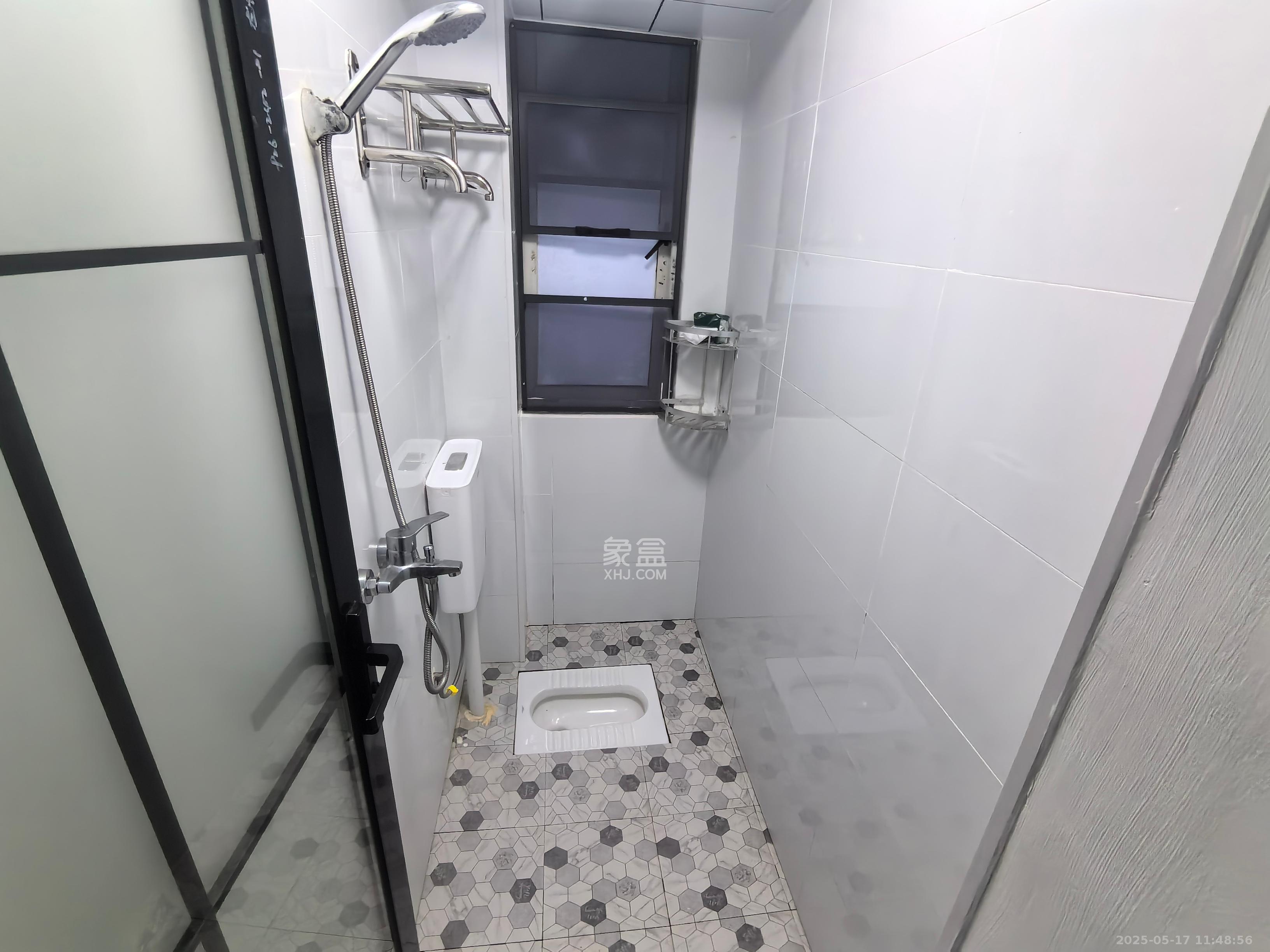 燕子窝菜园(燕子窝巷) 1室0厅0卫 1500.0元/月 燕子窝菜园(燕子窝巷) 1室0厅0卫 1500.0元/月室内图