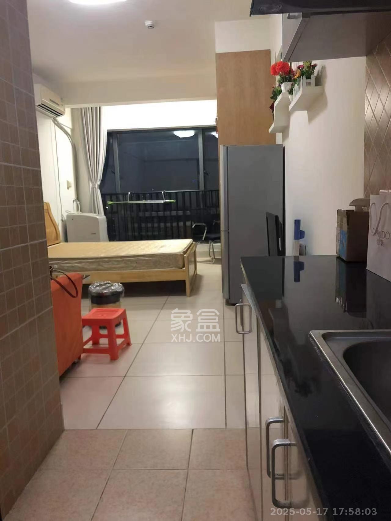 名富公寓  1室0厅1卫   1400.00元/月室内图