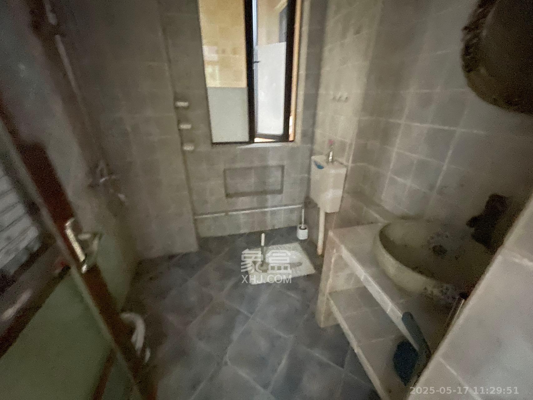 梅溪鑫苑名家 3室2厅1卫 2600.0元/月 梅溪鑫苑名家 3室2厅1卫 2600.0元/月室内图